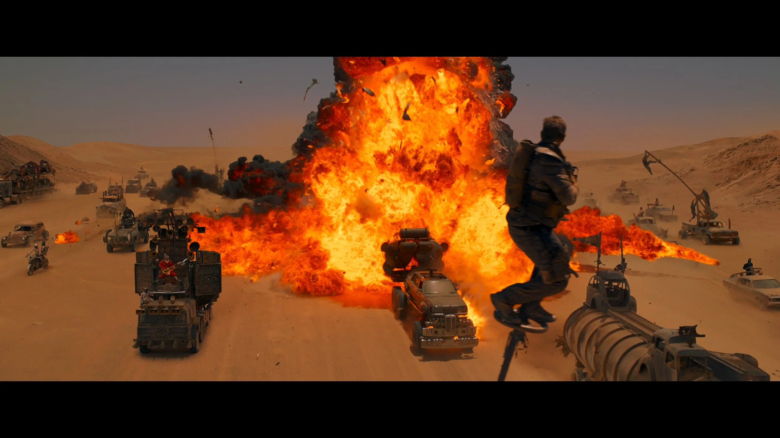 Mad Max- Fury Road_t02.mkv_20260526_114347.755.jpg