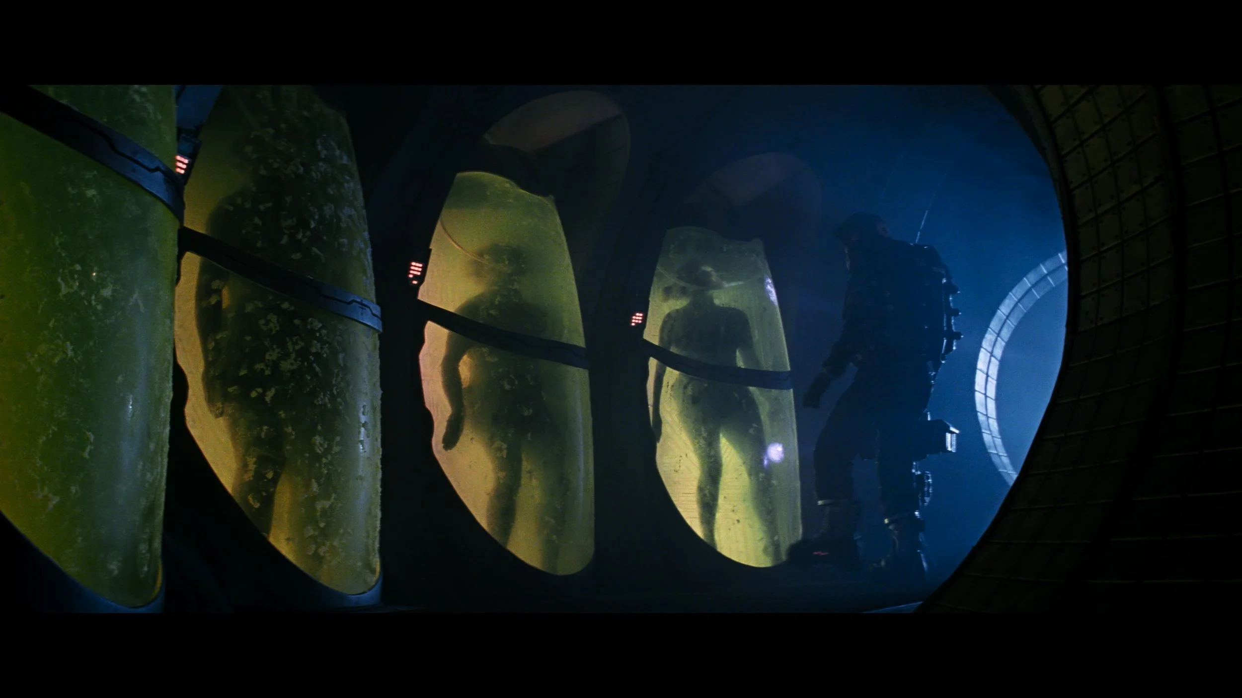 Event Horizon - Remastered_t00.mkv_20260526_104310.579.jpg