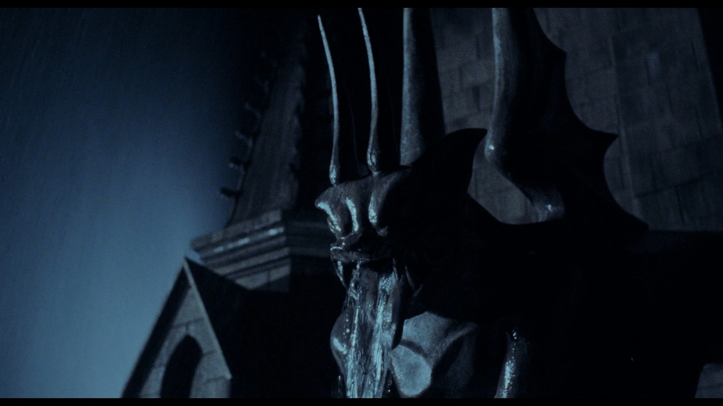 The Crow (Remastered)_t00.mkv_20260516_010413.883.jpg