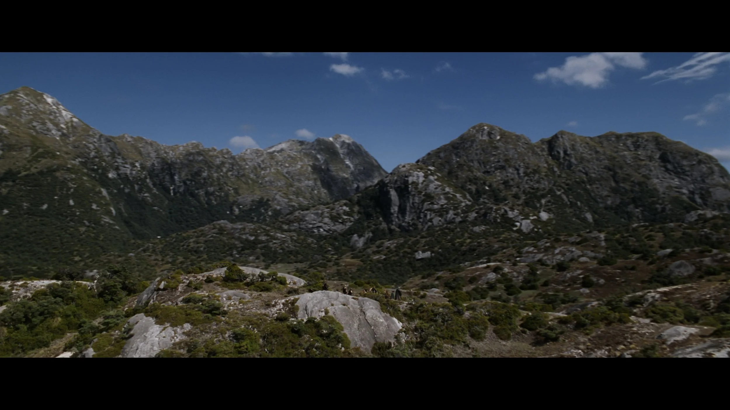 The Lord of the Rings- The Fellowship of the Ring (EXT.) PT. 2-SEG FPL_MainFeature_t02.mkv_20260307_091226.798.jpg