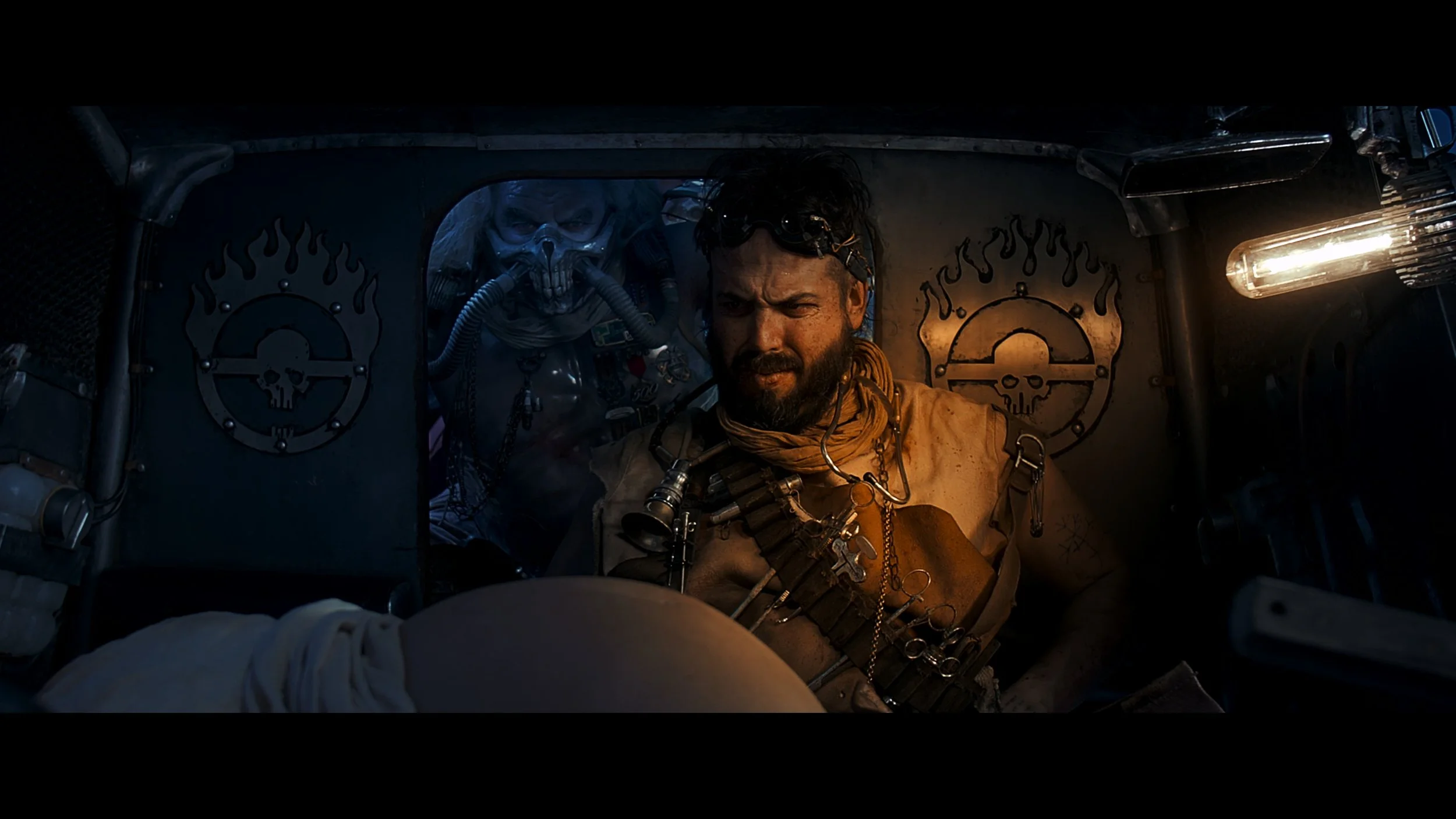 Mad Max- Fury Road_t02.mkv_20260526_113528.724.jpg