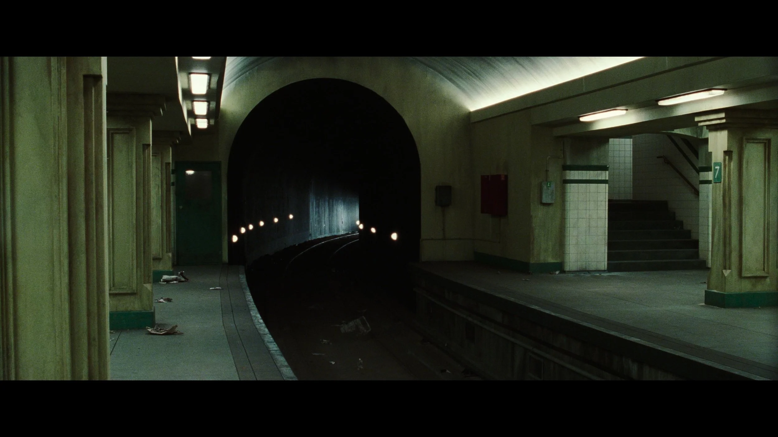 The Matrix Revolutions_t04.mkv_20260408_002823.786.jpg