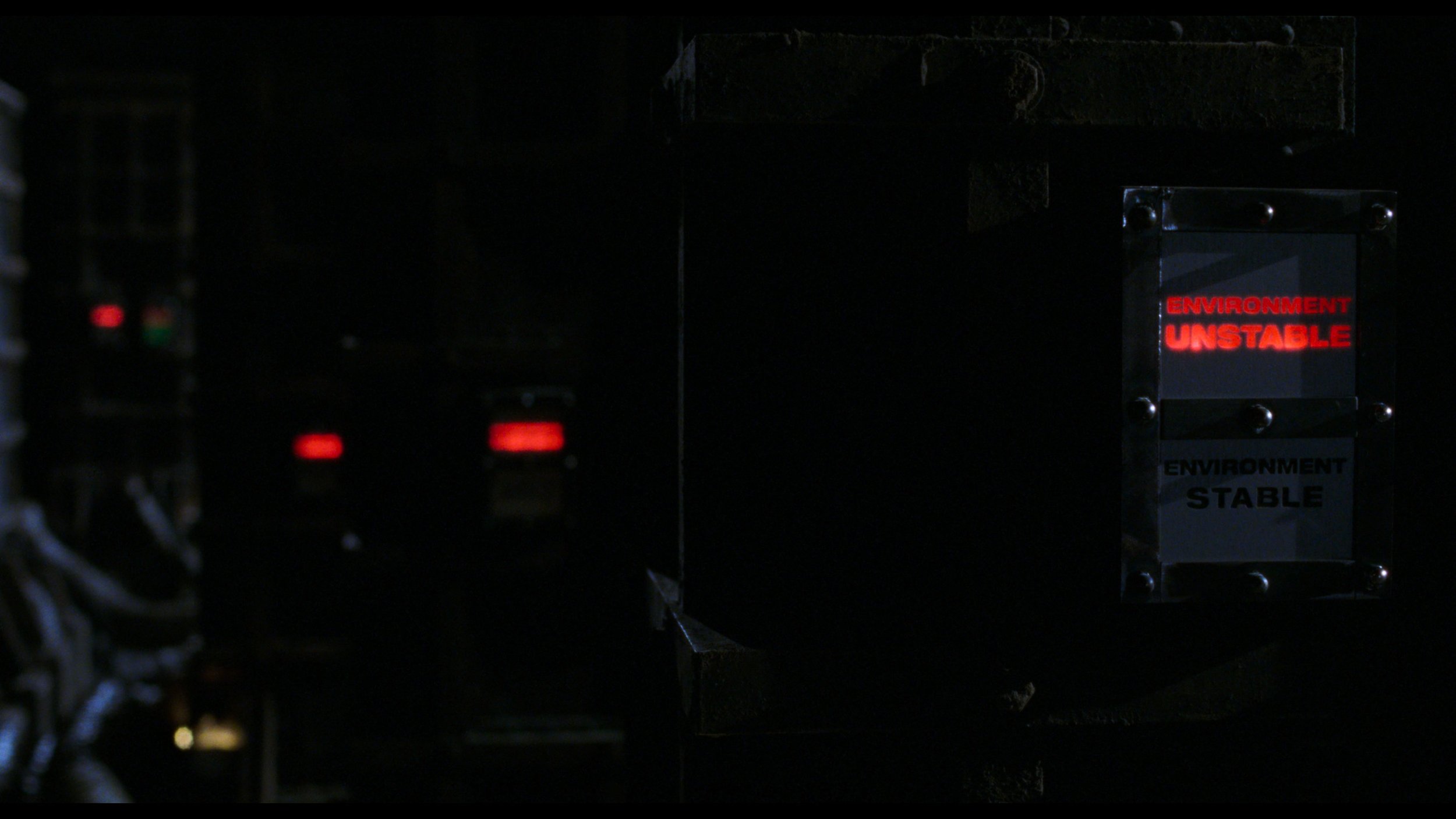 Resident Evil_t00.mkv_20260514_131203.542.jpg