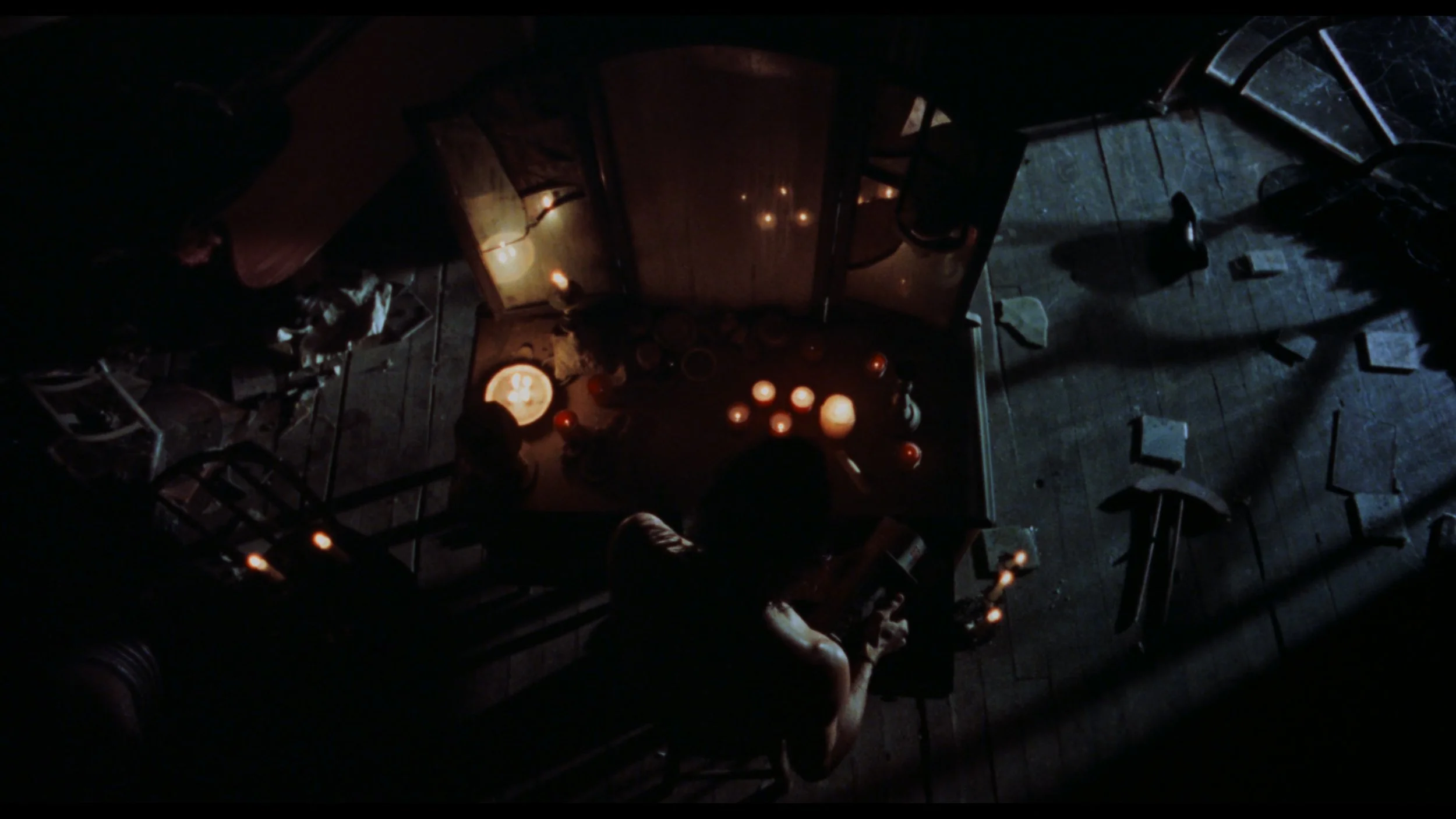 The Crow (Remastered)_t00.mkv_20260516_004133.401.jpg