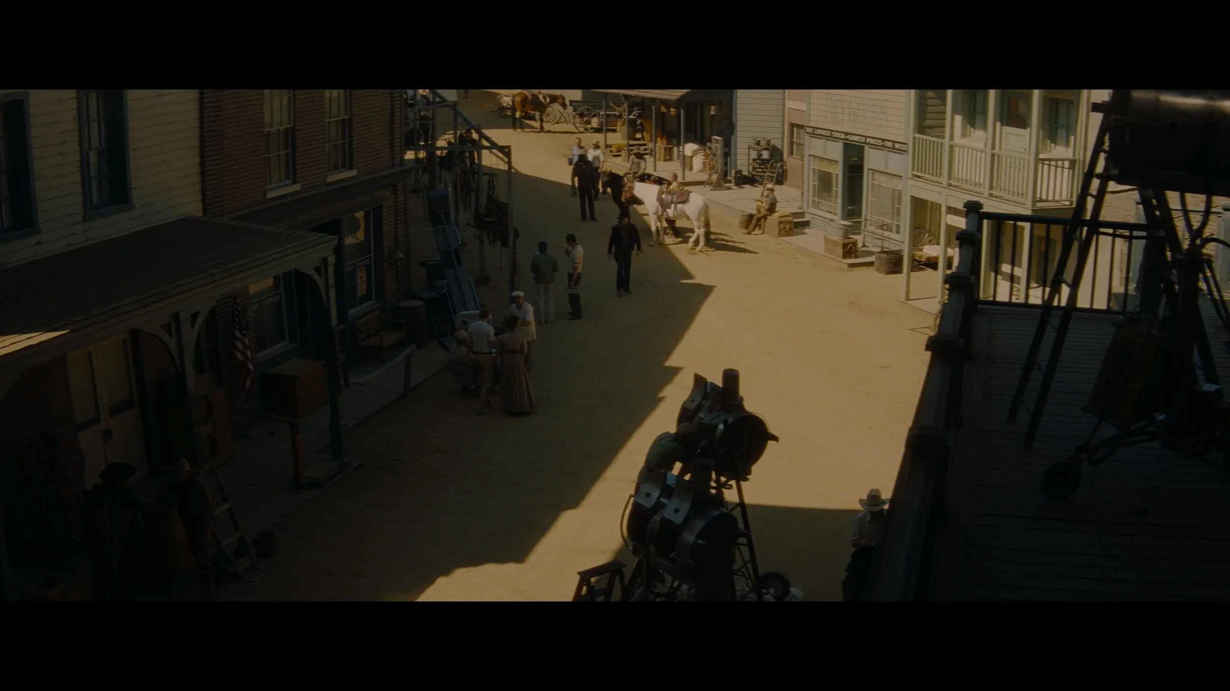 Once Upon a Time... in Hollywood_t00.mkv_20260527_201512.879.jpg
