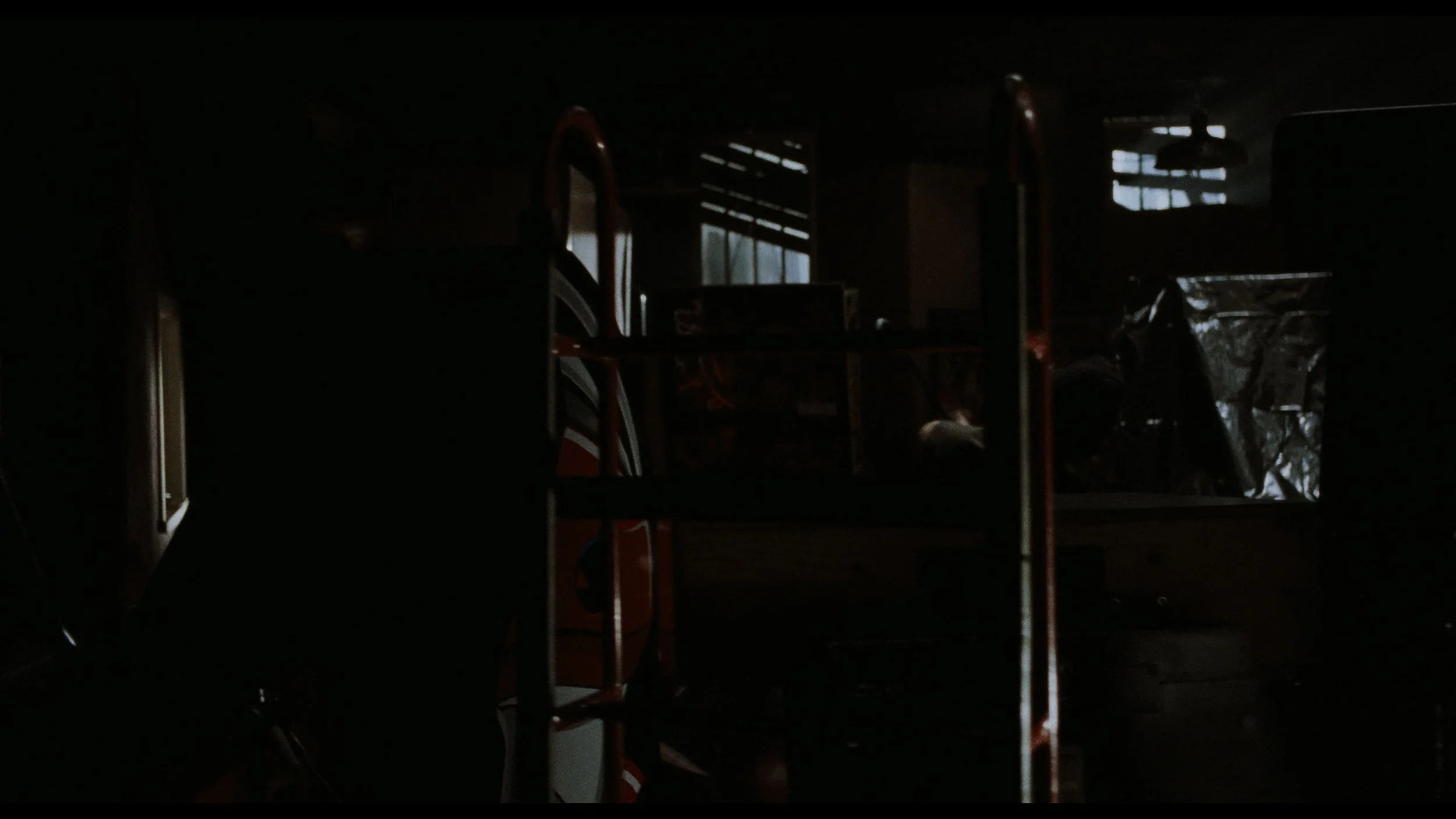 The Crow (Remastered)_t00.mkv_20260516_003636.219.jpg