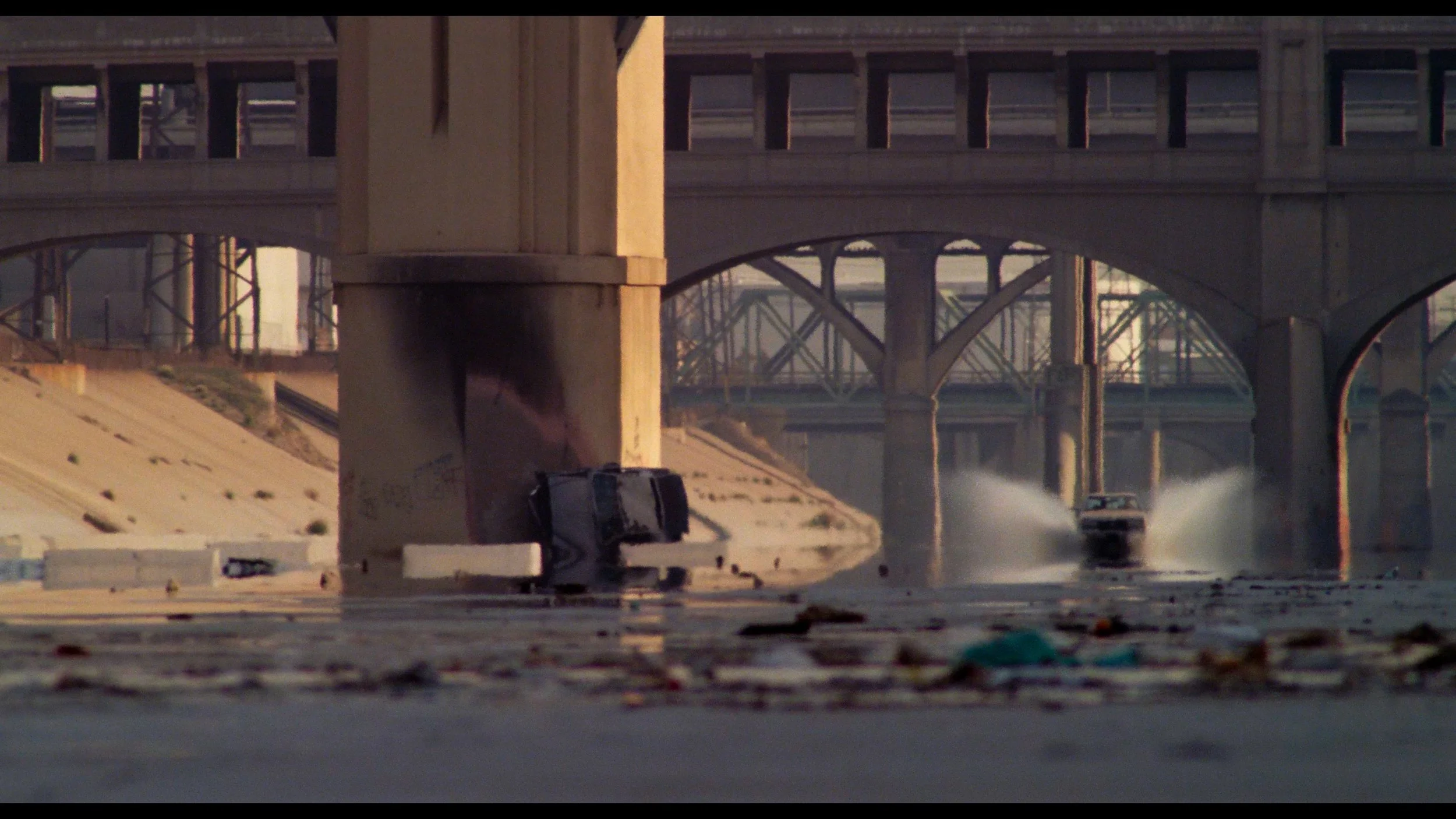 TO LIVE AND DIE IN L.A._t00.mkv_20260718_000156.081.jpg