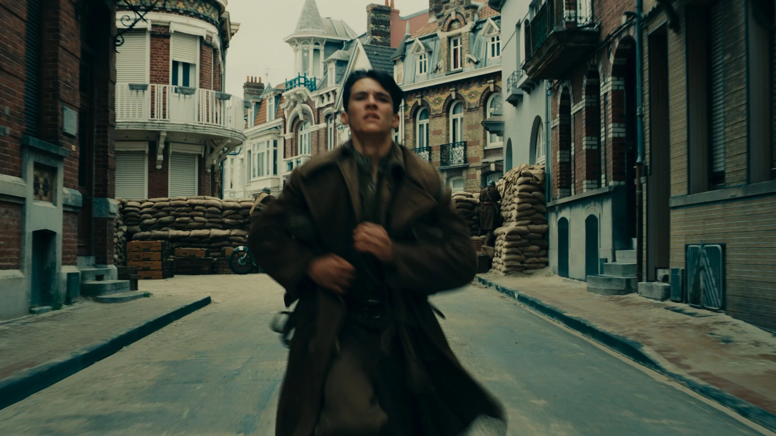 Dunkirk_t02.mkv_20260514_132920.610.jpg