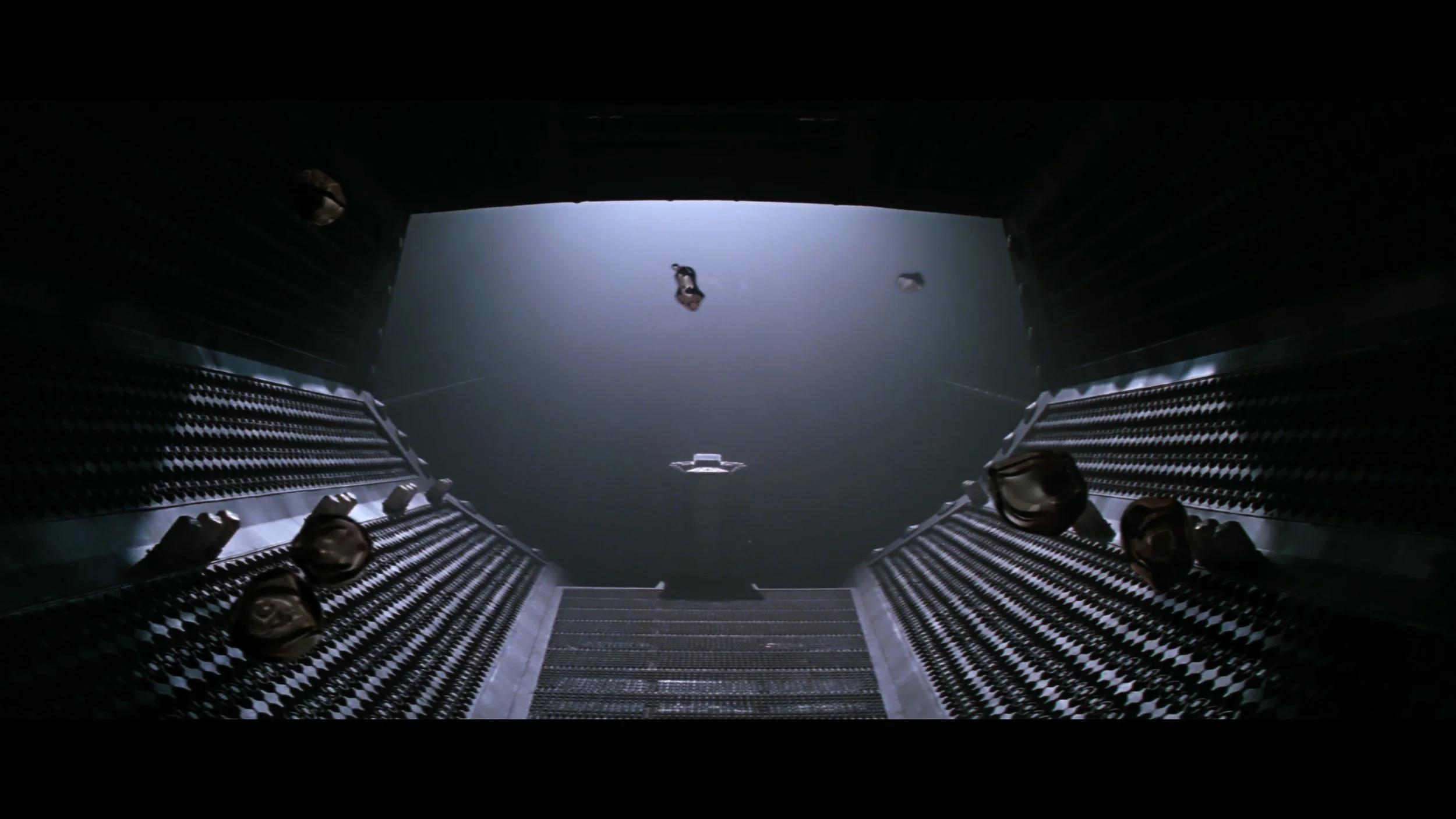 Event Horizon - Remastered_t00.mkv_20260526_102004.058.jpg