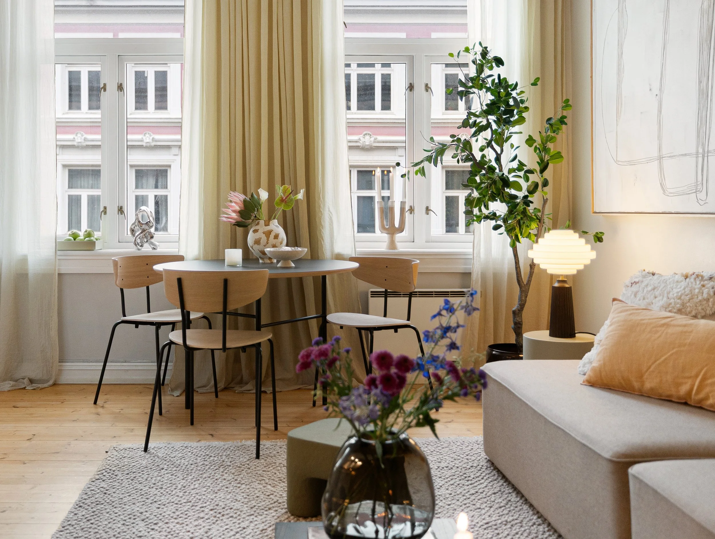 SBS Bordlampe Premium_03.jpg