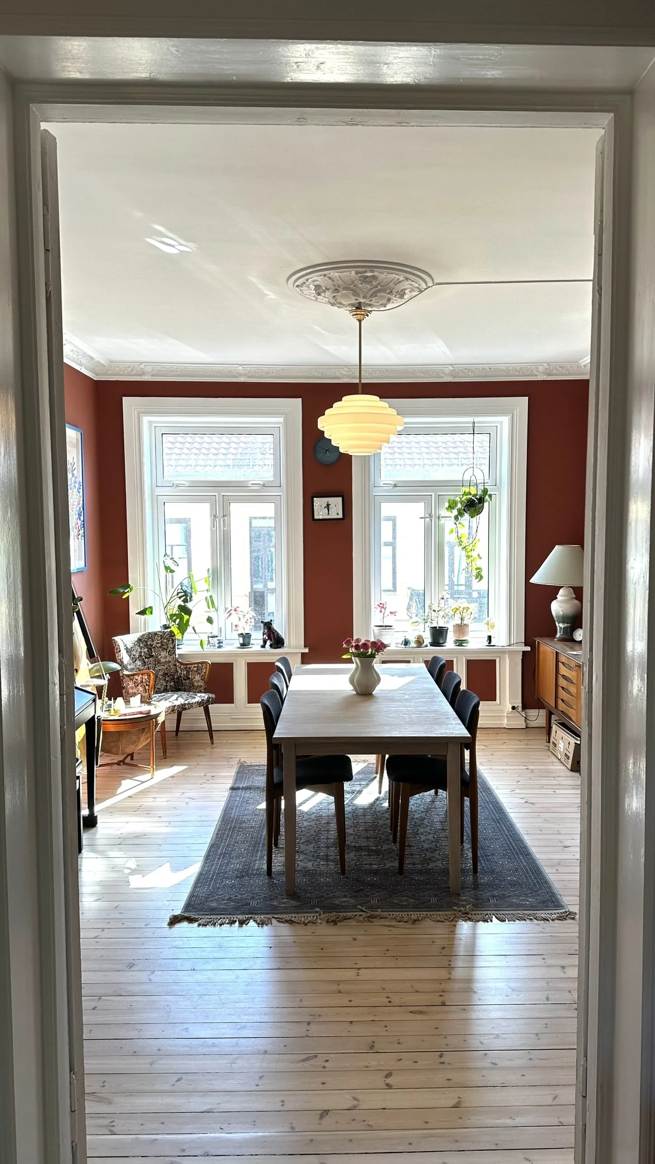 Step by Step Large 450mm_Dining table-3.JPEG
