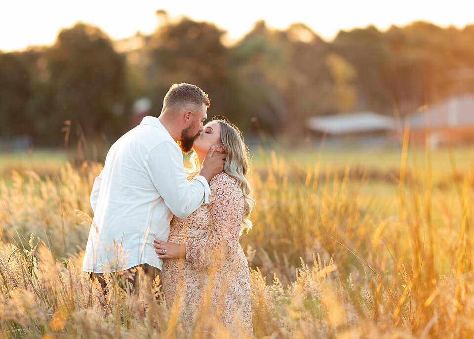 sunset maternity session Geelong maternity Photographer