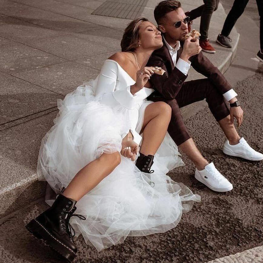 This shot by @may.skaya is a straight mood! 

#alternativewedding #festivalwedding #colourfulwedding #weddinginspo #rocknrollbride #rocknrollwedding #weddingstyling #weddingphotography #alternativebride #tattooedbride #unconventionalwedding #nontradi