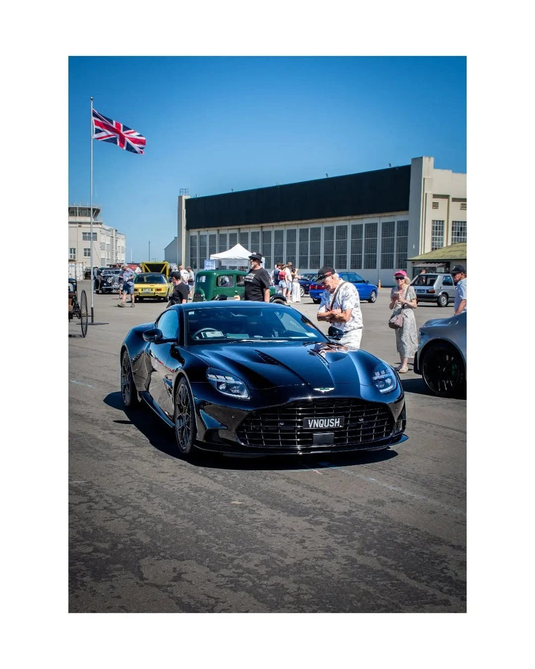 Taking a moment with the Aston Martin Vanquish.

-
-
-

#astonmartinvanquish #aston #vanquish #emotivecarsnz #automotiveart