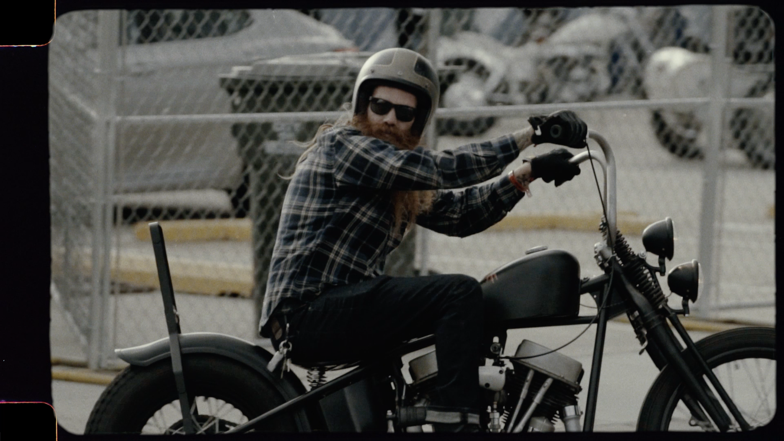 "NOW" / HARLEY DAVIDSON