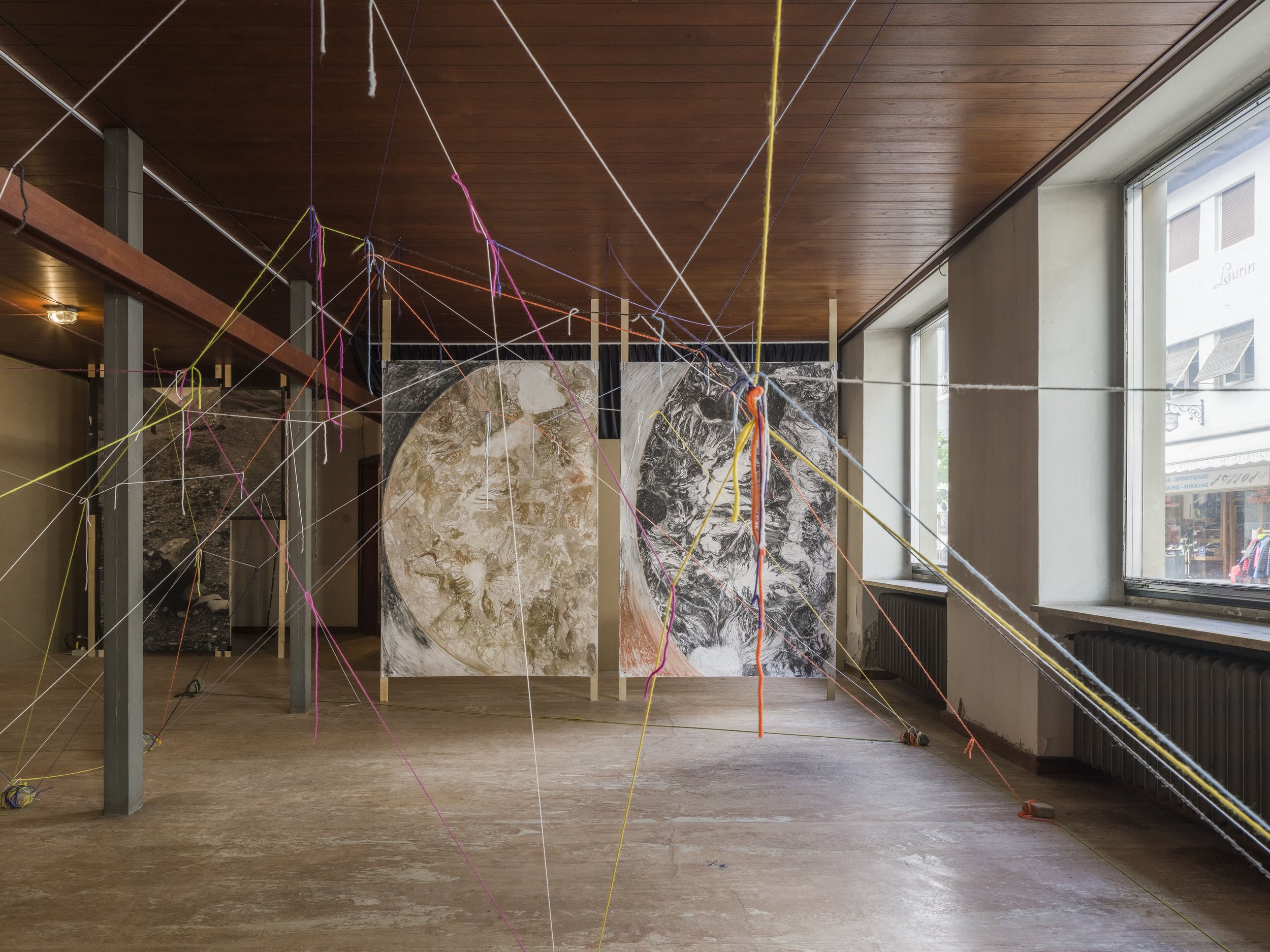 Michael Höpfner,
Plateau-A Walking Life, 2024. Installation - Silver Gelatine Prints, Drawings, Collages, Yarn. Variable Dimensions.
Commissioned by Biennale Gherdëina 9. Supported by La Boîte, Tunis. Photos by Tiberio Sorvillo