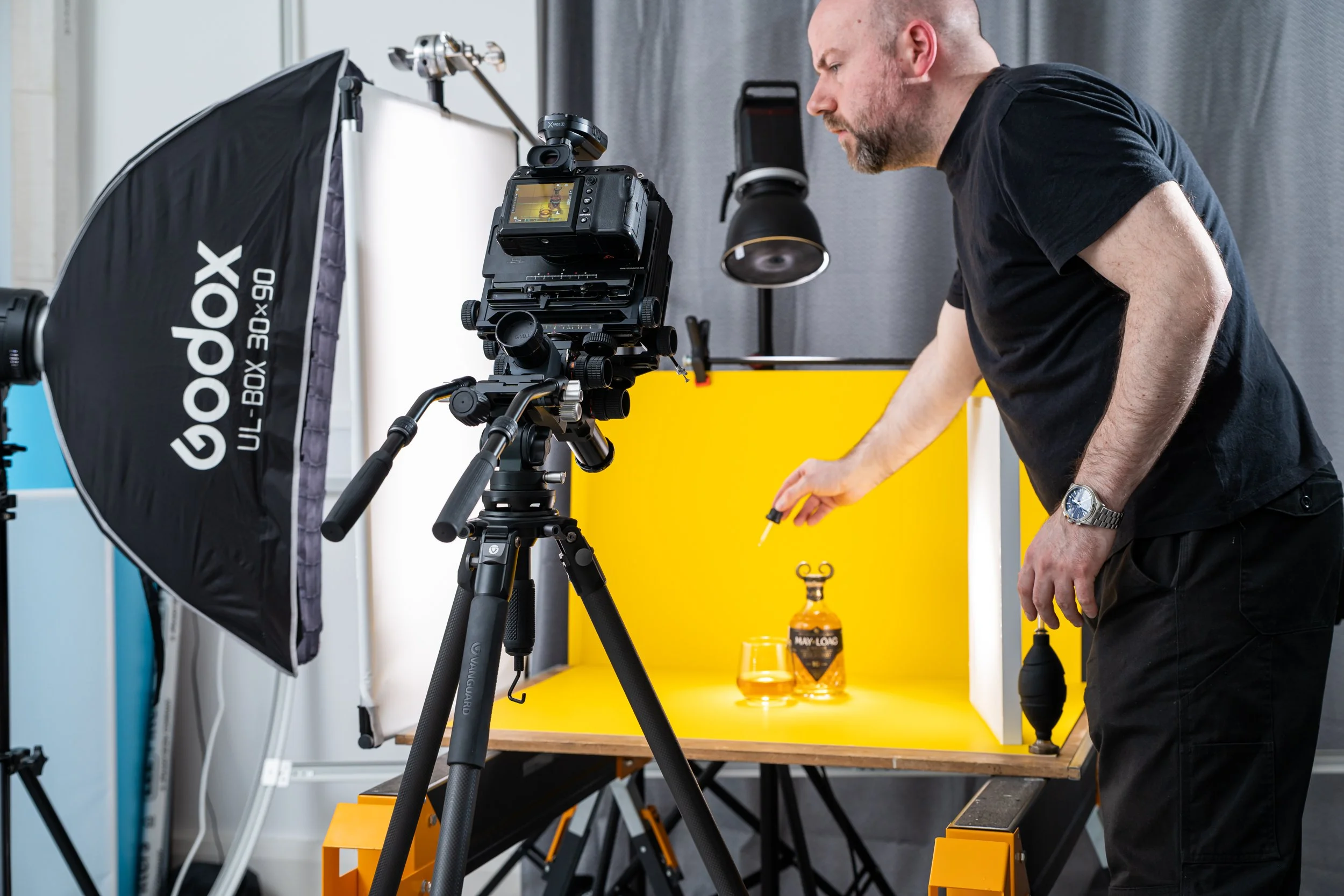 May-Loag-BTS-2.jpg