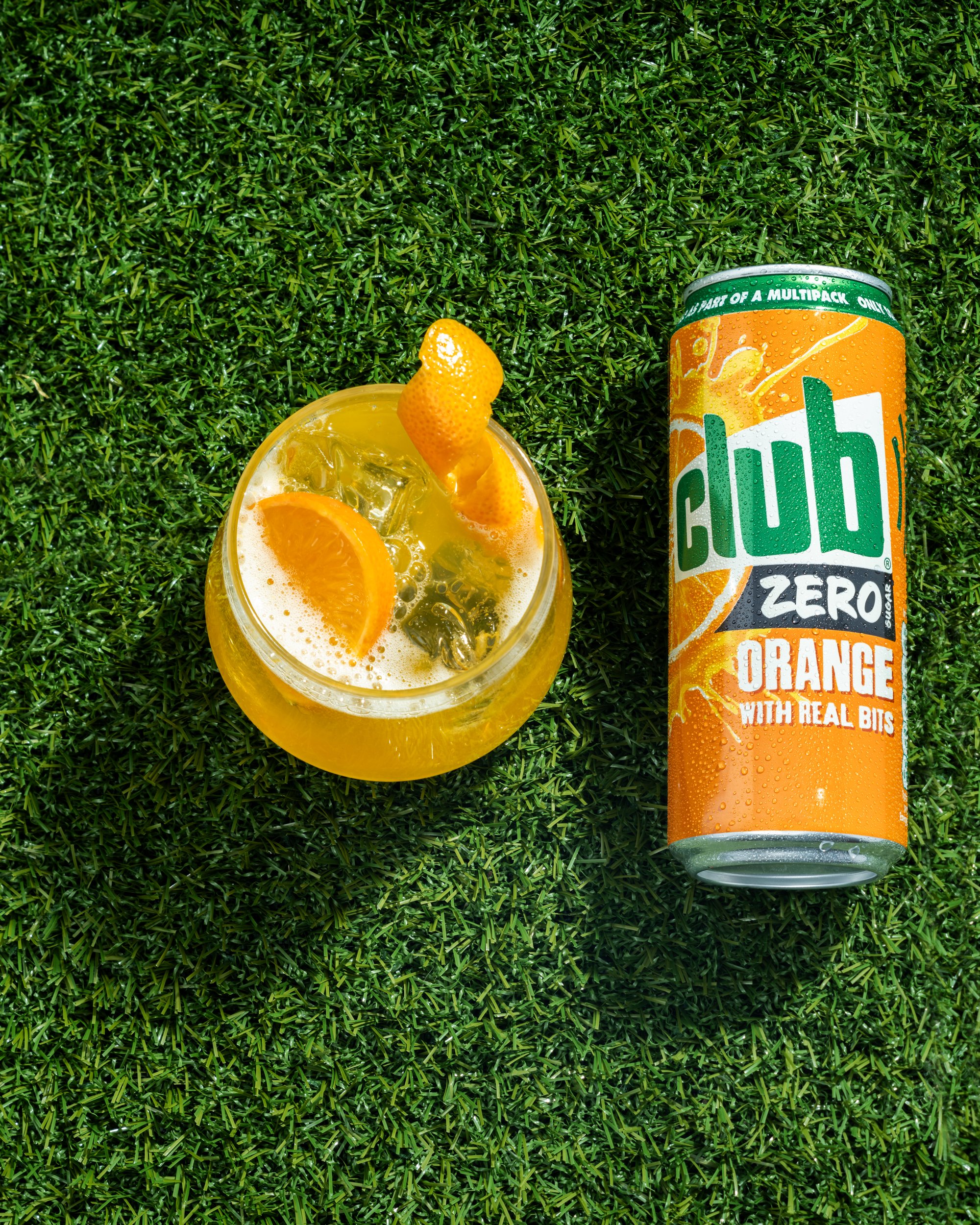 Club-Orange-Grass-Flatlay-vertical.jpg
