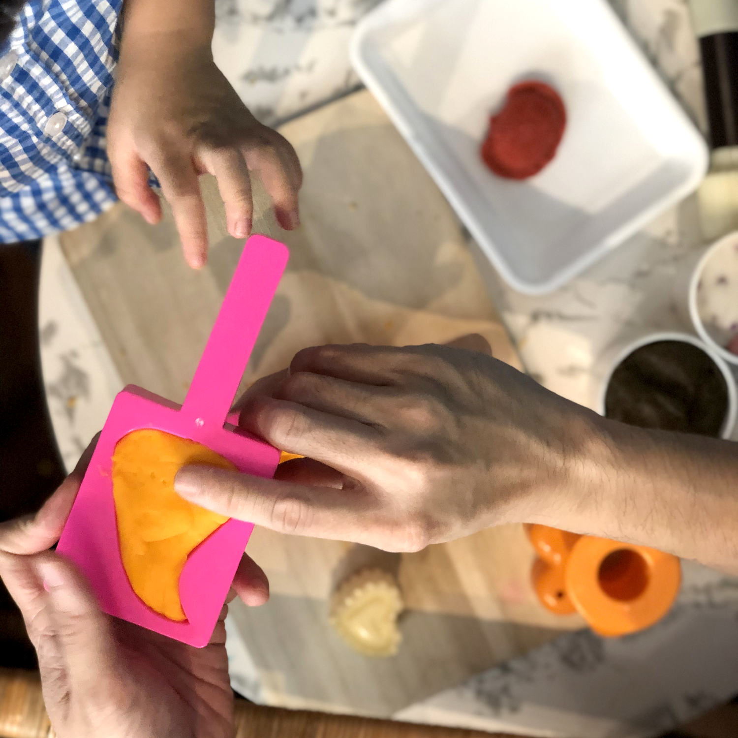 Hands-on cultural and creative programme designed by Little Changemakers in Singapore