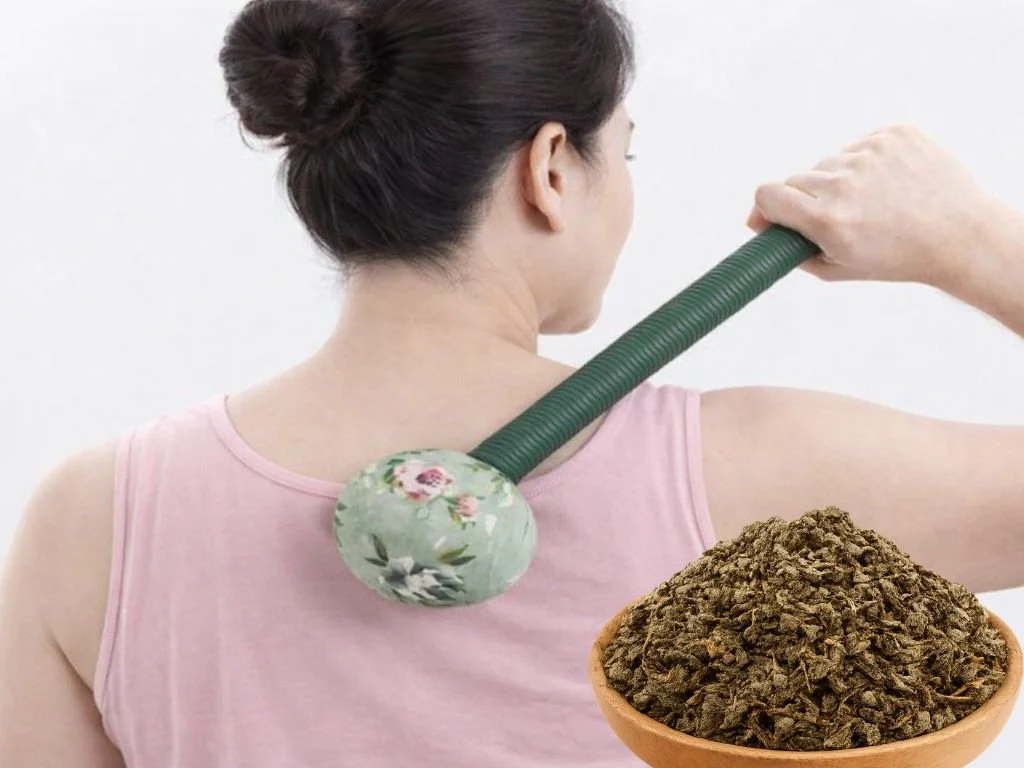 Making a mugwort hammer massager for wellness