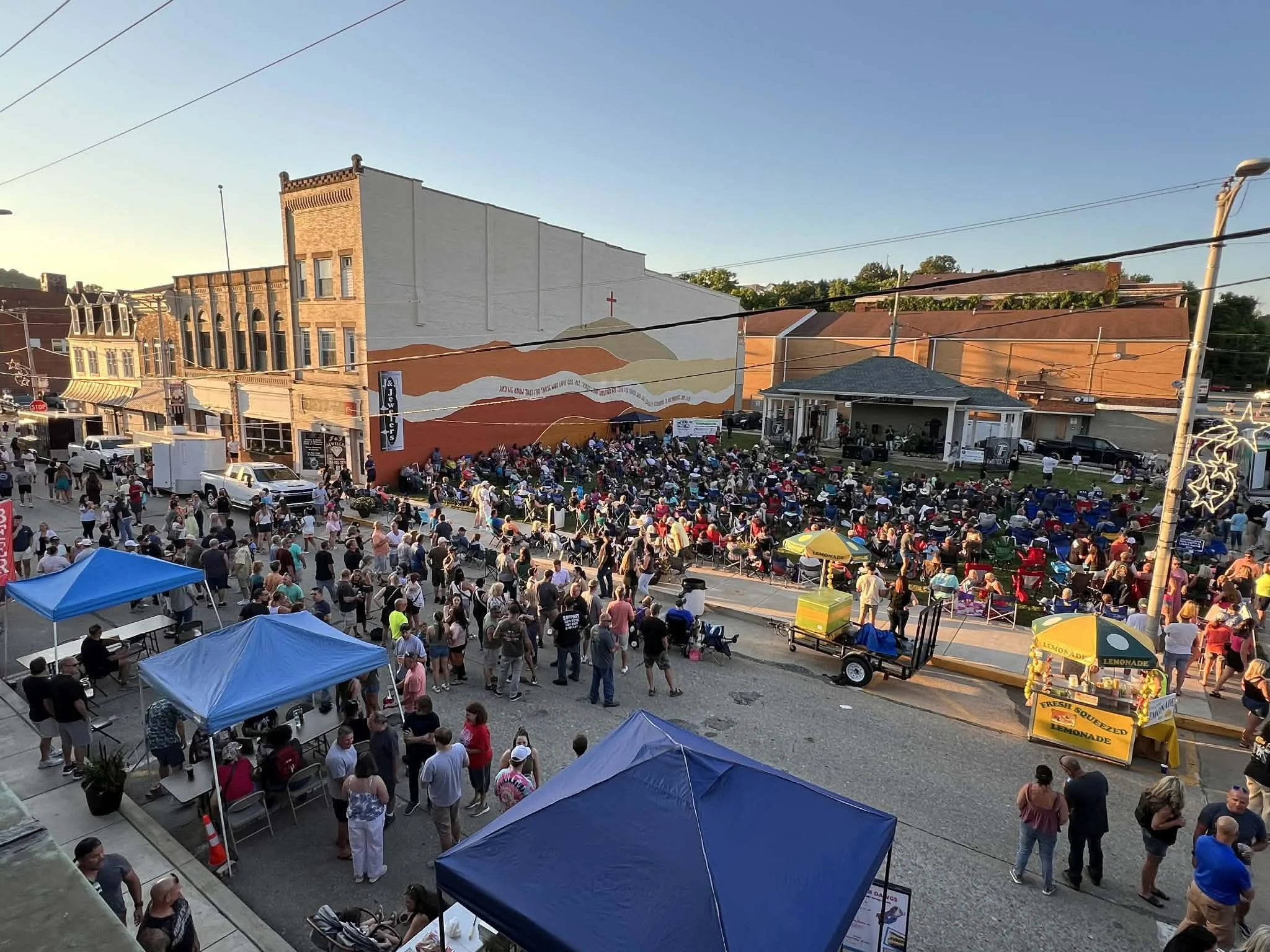 Jeannette Food Trucks & Concert Series - Chain Reaction