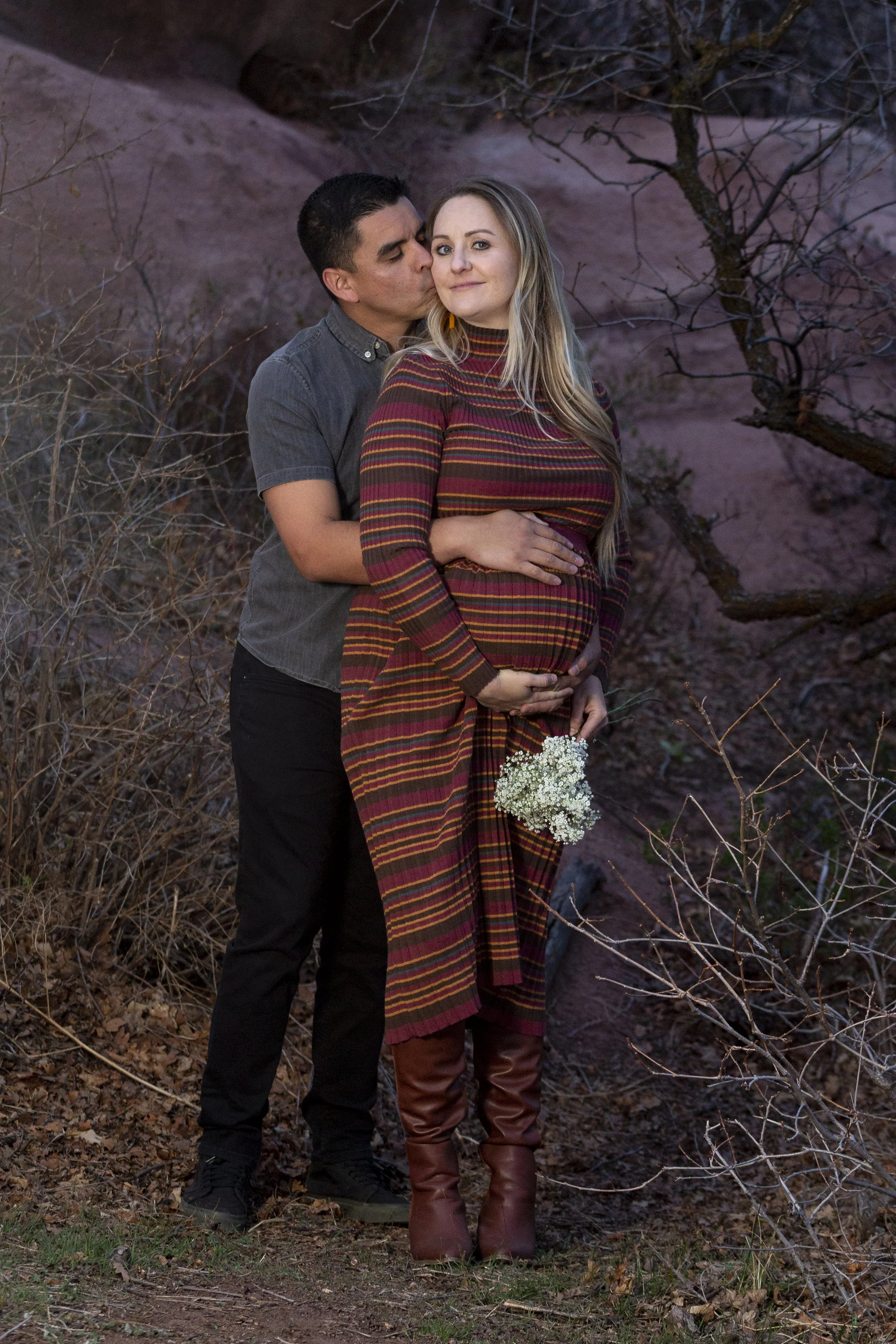 20220411_chelsie-maternity_coffenberry-kacey_013.jpg