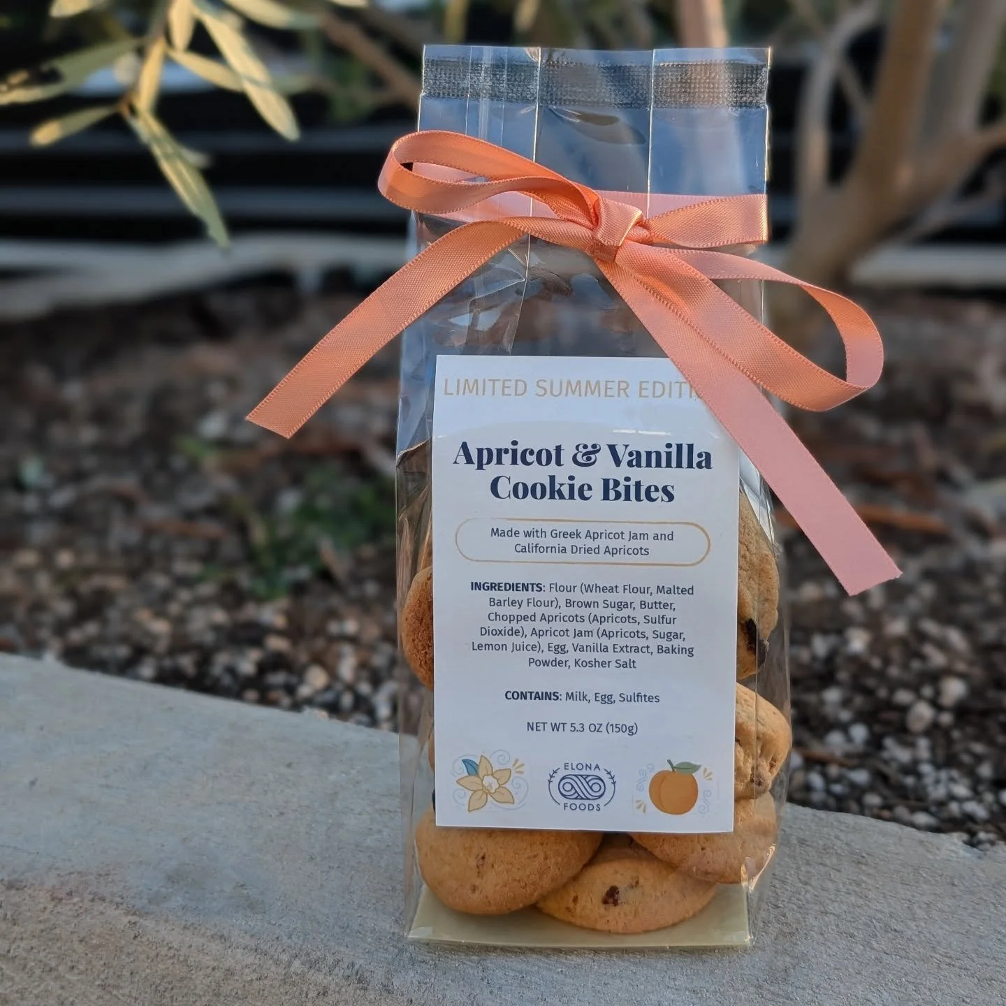 Enjoy the tail end of summer with our Apricot &amp; Vanilla Cookie Bites &mdash; a limited edition flavor made with Greek apricot jam and California apricots. ☀️

Tap to shop or head to the link in our bio to grab yours before they&rsquo;re gone!