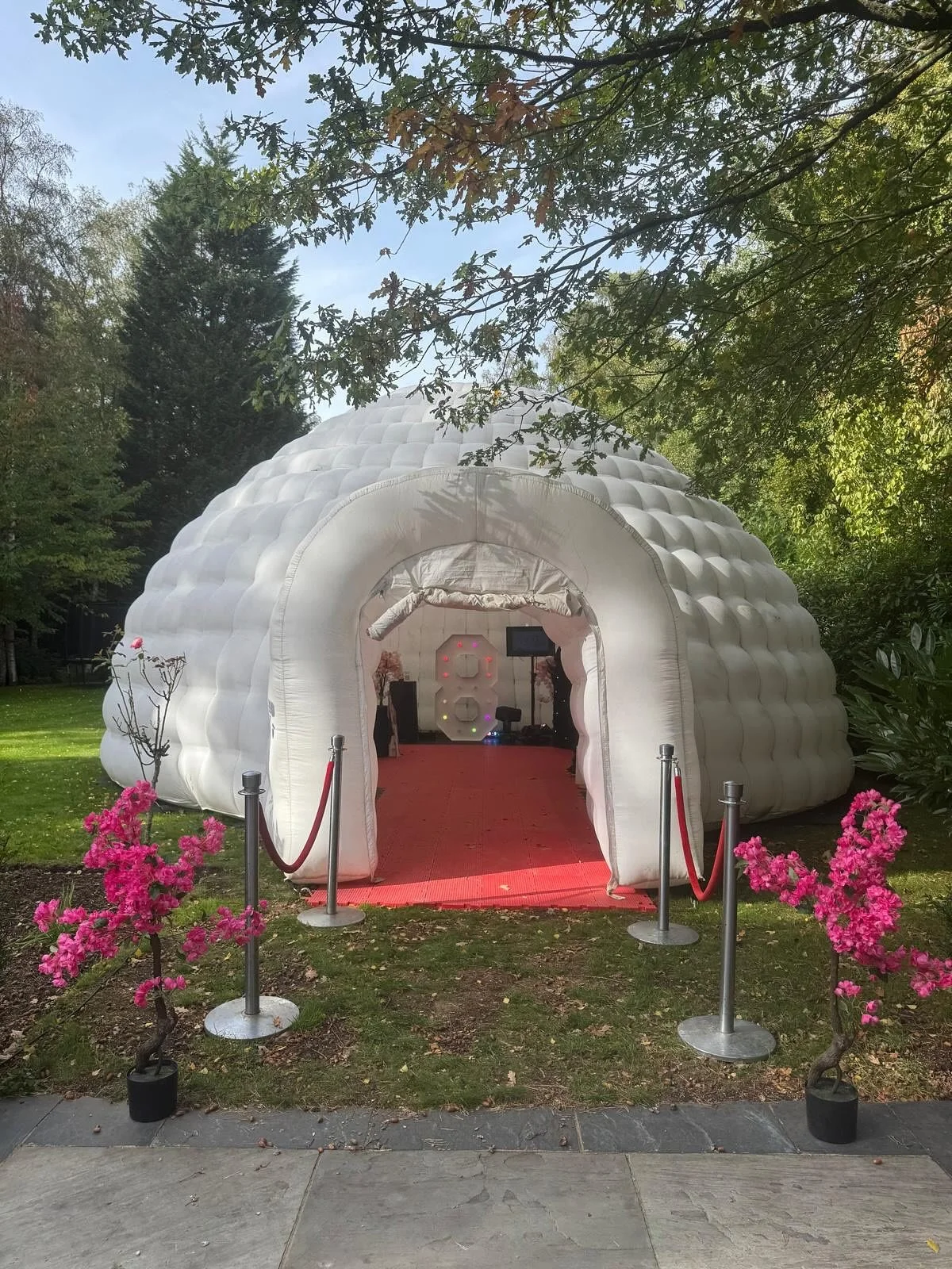The K‑Pop Demon Hunter theme party we catered on Sunday, for a little girl celebrating her 8th birthday. Delicious food, bold flavours, karaoke,lots of joy. ✨ #kidsparty #surreycaterers #events #birthdayparties