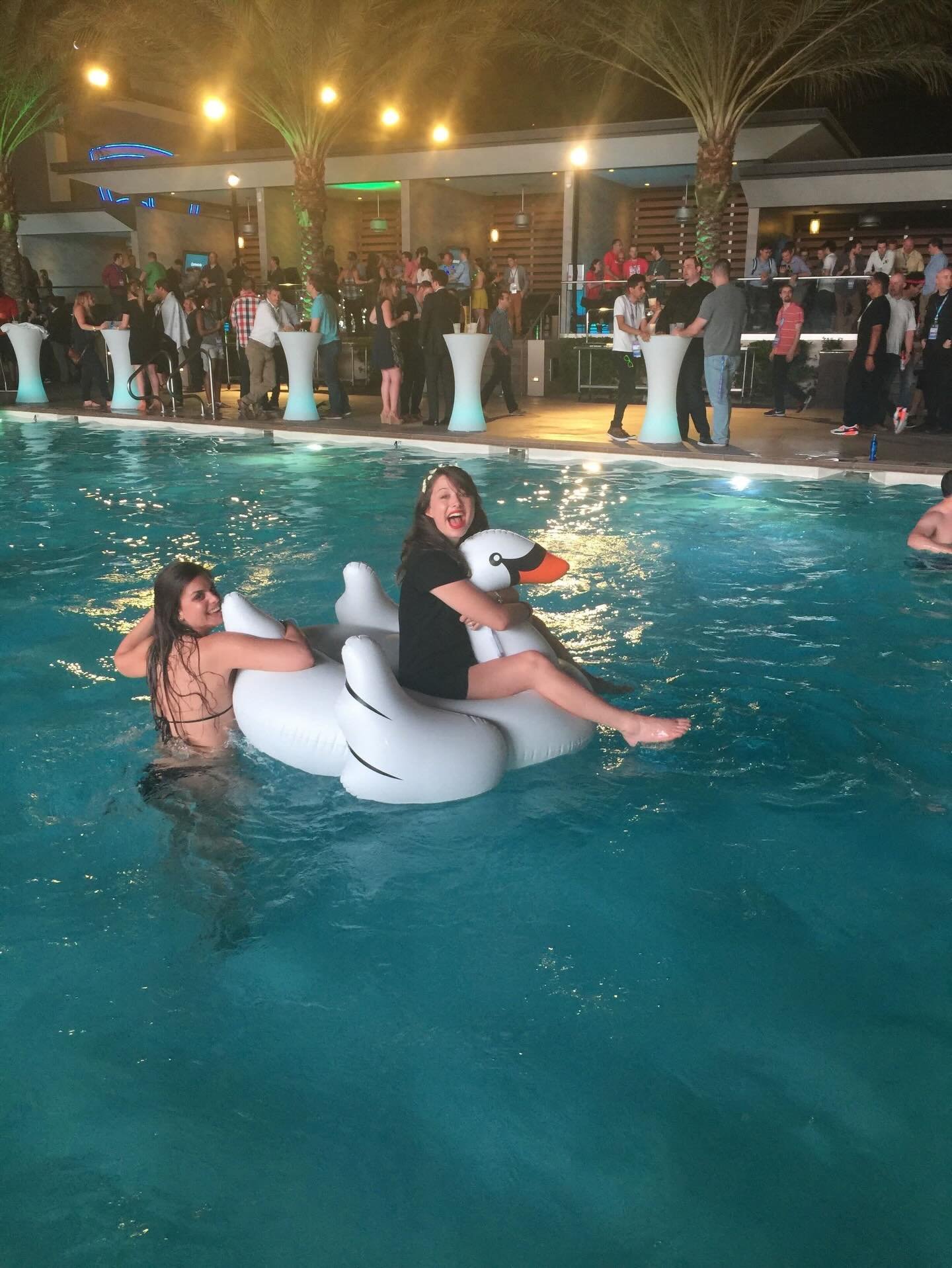 What was some of our crew up to in 2016?

Same aura, same quirky vibes and for some of us .... more hair.

The year of THE conference pool party, very important championships in Cleveland and Chicago, raising little kiddos, several weddings and engag