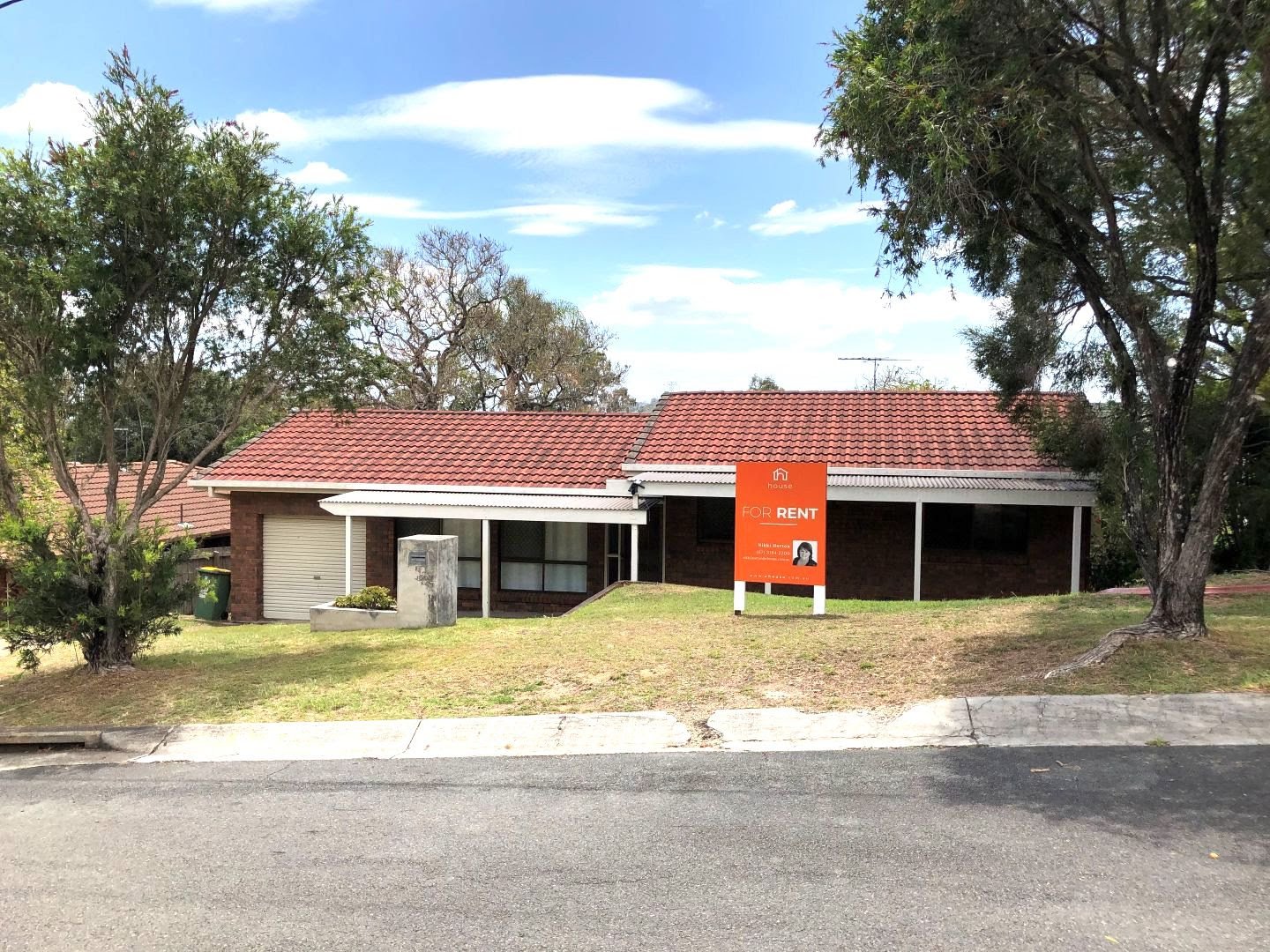 515k House on 744m2 Block