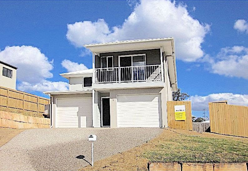 575k Duplex with $16,000+ Positive Cash flow