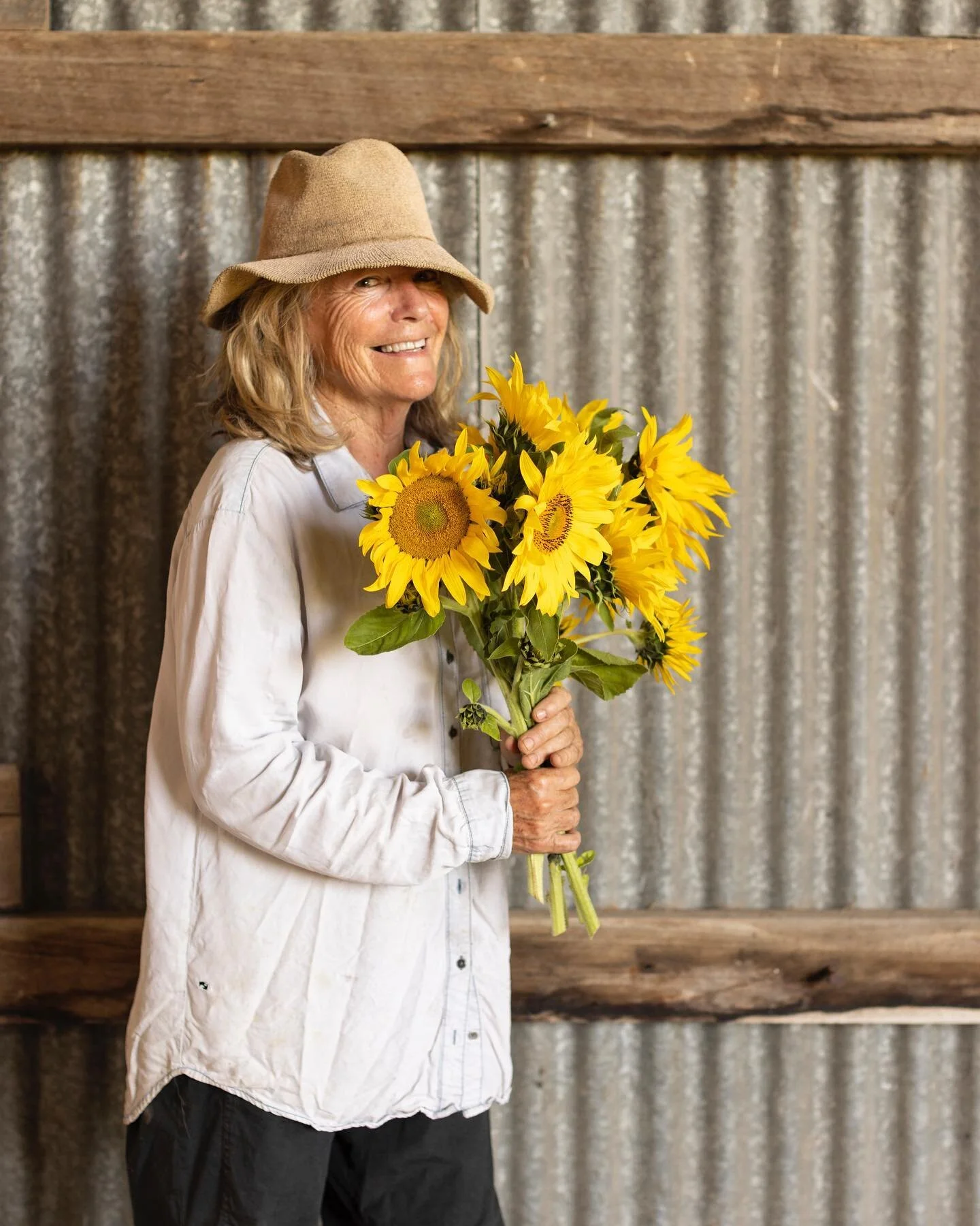 Ode to Summer &amp; Autumn - sunflower series

This is my muma (Leonie), queen of the garden, forever a nurturer of living things - children, grandchildren, plants and animals. These sunflowers were grown with seeds she saved from last year. 

All th