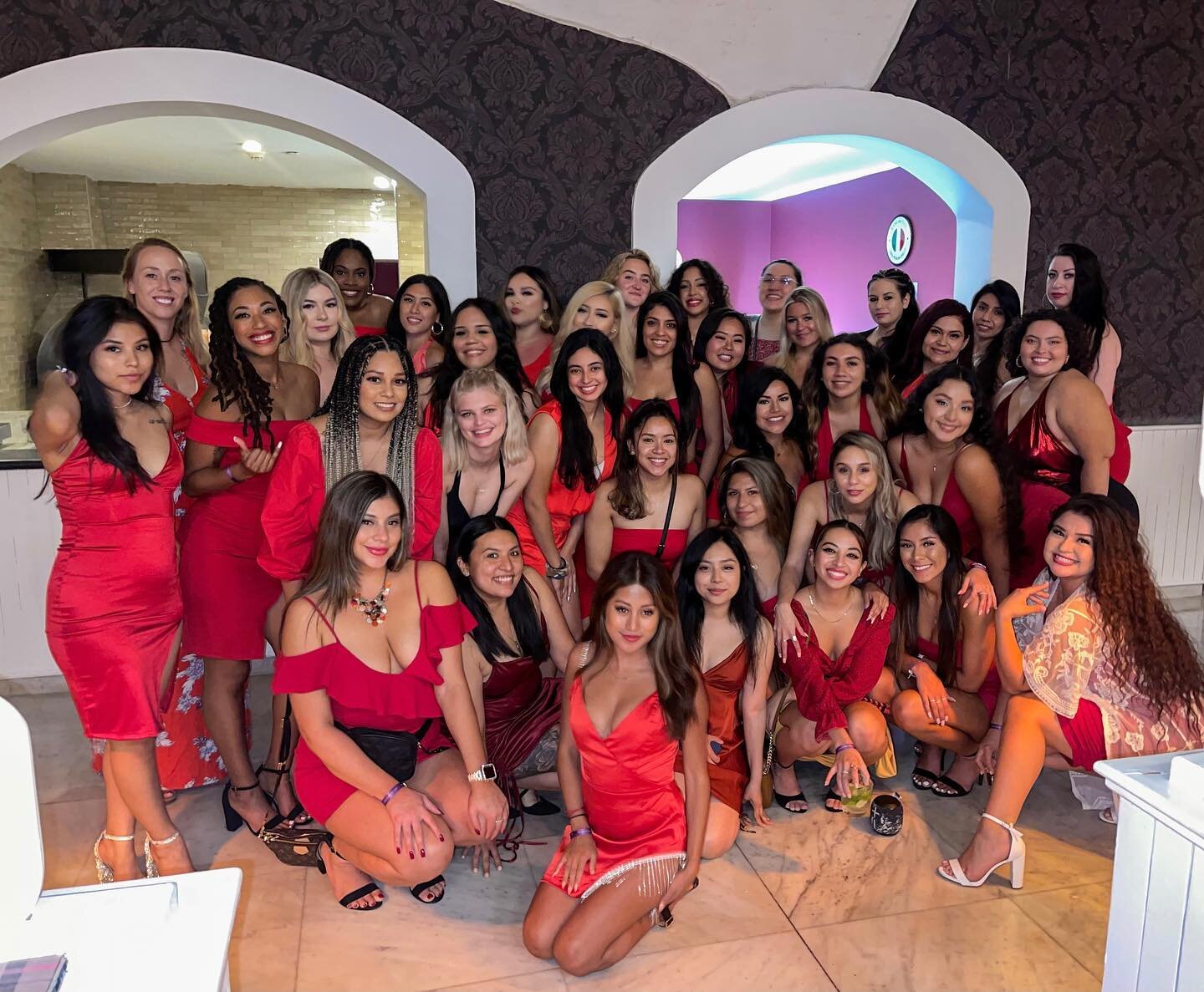It&rsquo;s unbelievable that our Punta Cana happened already ❤️ .. to keep the memories alive here&rsquo;s a recap of our first night together: 

@grandpalladiumpuntacana organized our group with a private dinner in one of their Italian restaurants. 