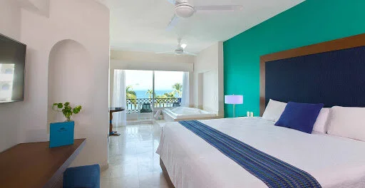 Each room comes with a jacuzzi tub.