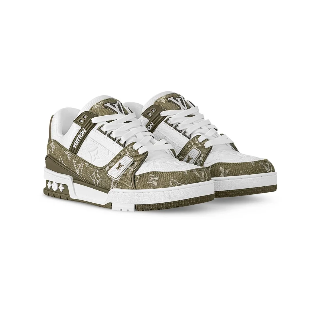 louis-vuitton-lv-trainer-sneaker--BVU01ZMI41_PM2_Front view copy.jpg