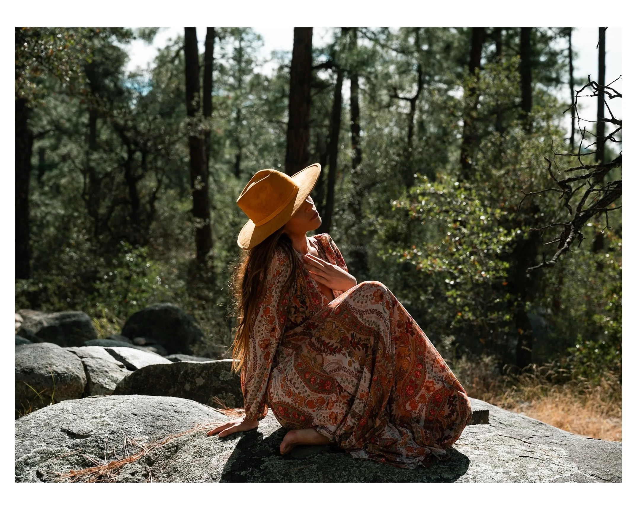The Devotee. She is humbly devoted to God, humanity, nature, and the sacred mission ❤️&zwj;🔥
.
.
.
#azphotographer