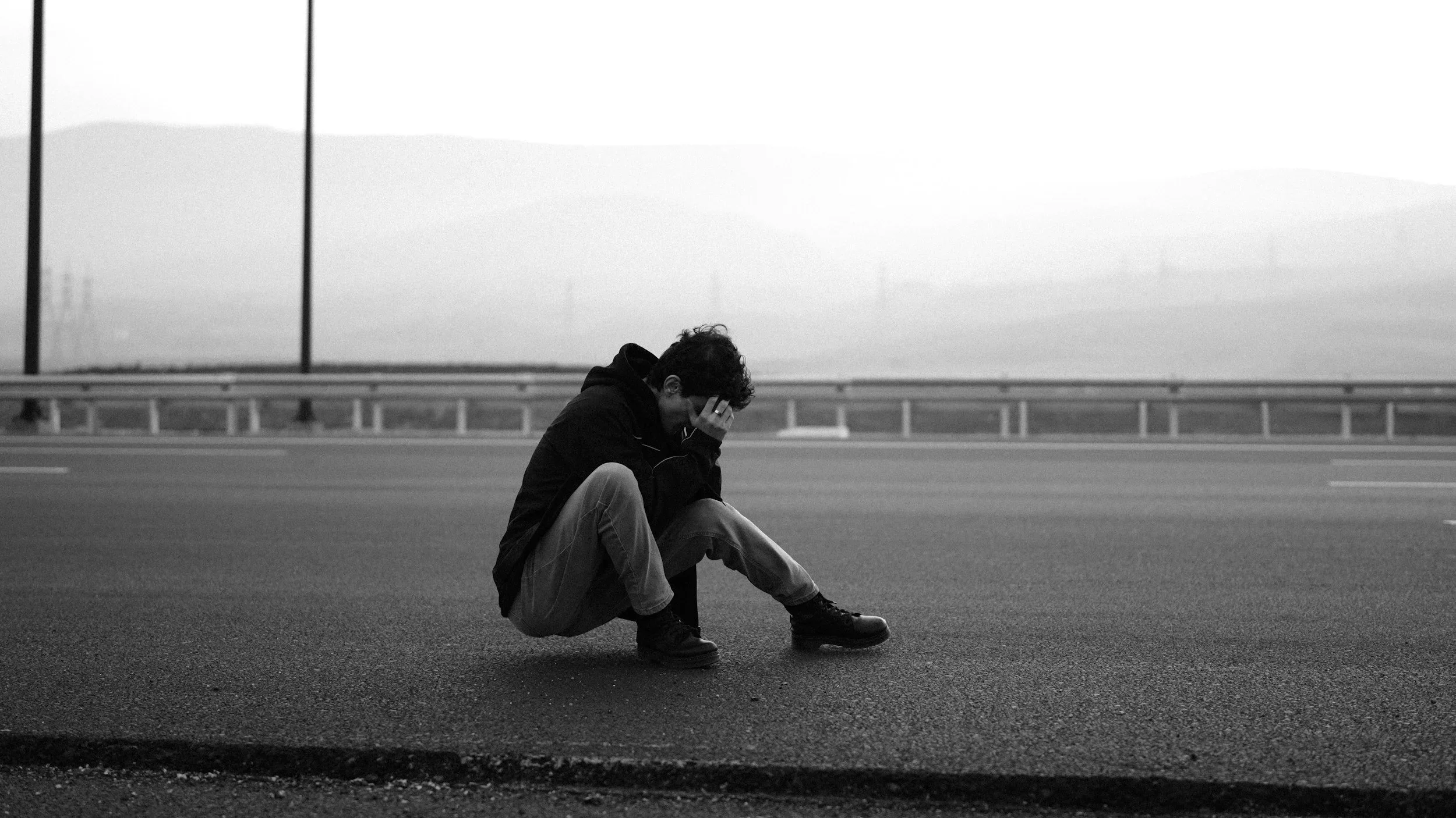 Hormonal migraine vs classic migraine: What’s the difference?