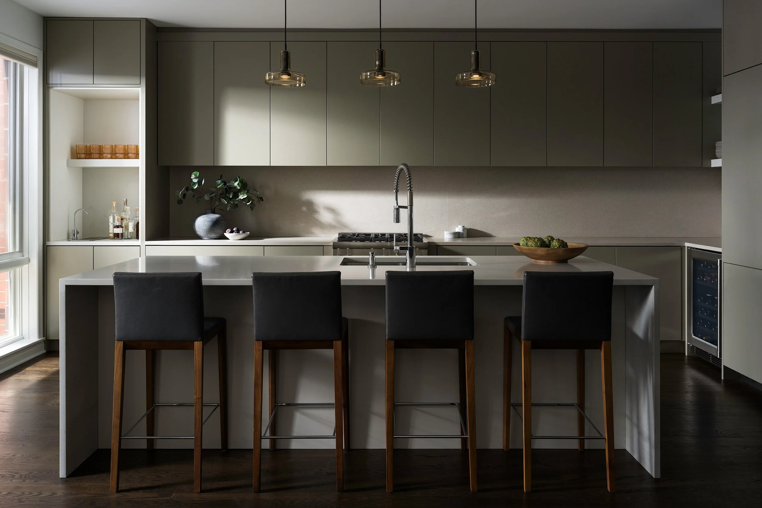 clarissa-bonet-South Loop Sanctuary-Byun-Design-03.jpg