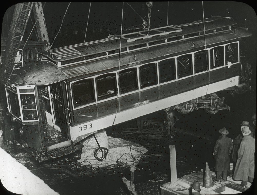 1916: Summer Street Bridge Disaster