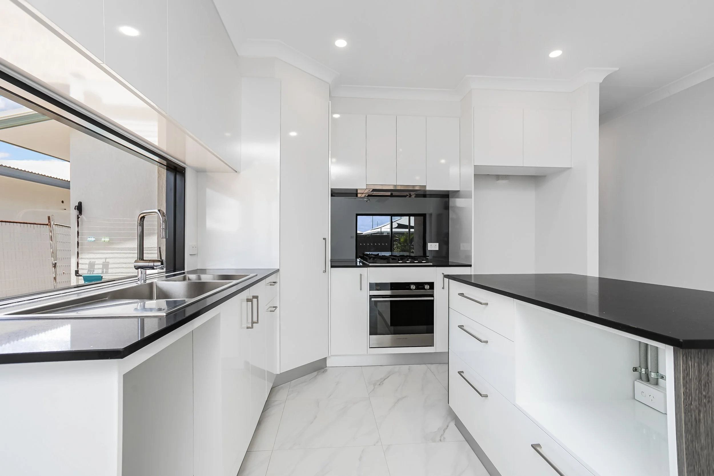 15 LEADWORT CCT - PRINT-2.jpg