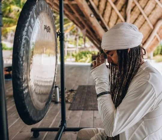 LUNAR ECLIPSE KUNDALINI YOGA WITH GONG: AWAKEN & RELEASE with Joshua