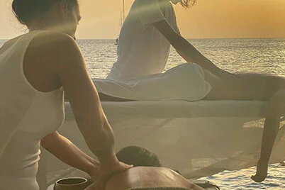 Masajes en Barco en Formentera. Massage at boat or yacht in Formentera