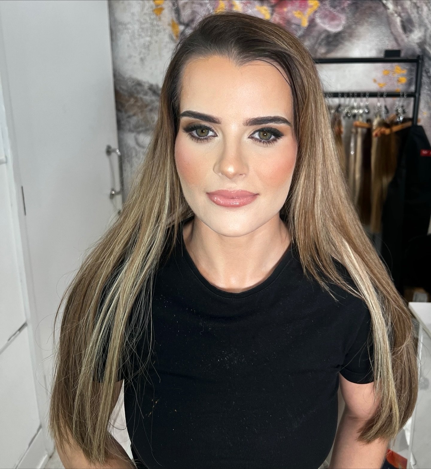 Kim K Inspired Eyes ✨ Creating eyes that were matte but bold, with a focus on blush 🩷  The perfect full glam with neutral tones.

Are you Christmas party ready? We still have a few glam slots available this December.

#MUA #NorfolkMakeupArtist #Make