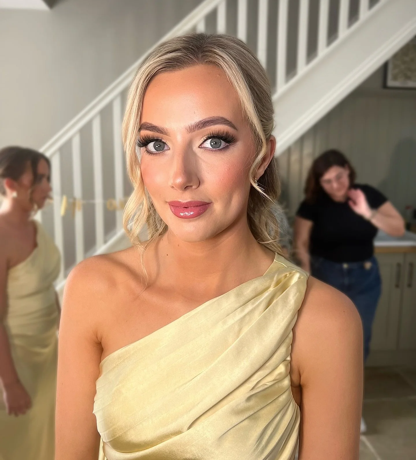 Bridal mornings are my favourite ✨

Romantic, soft glam for this beautiful bridesmaid. Creating a modern look that fits with the yellow bridesmaid dress tones 🍋

#NorfolkMUA #NorfolkBride #NorfolkWedding #SoftGlam #BridesmaidMakeup