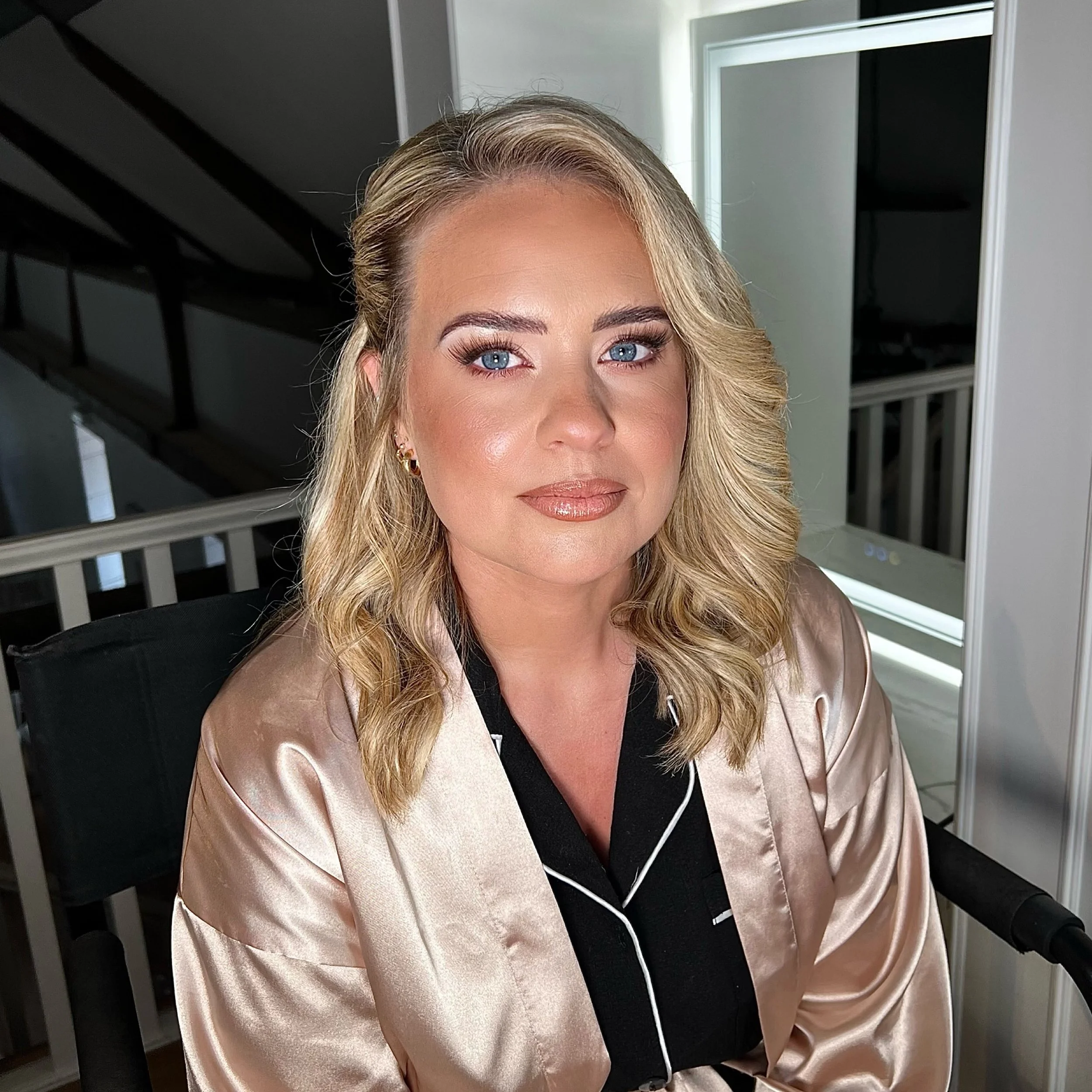 Blush Bridesmaid Glam ✨

Soft pinkd and flowing skin the perfect look for your bridesmaids 🌷 

#NorfolkMUA #NorfolkMakeuoArtist #BridesmaidMakeup #SoftGlam