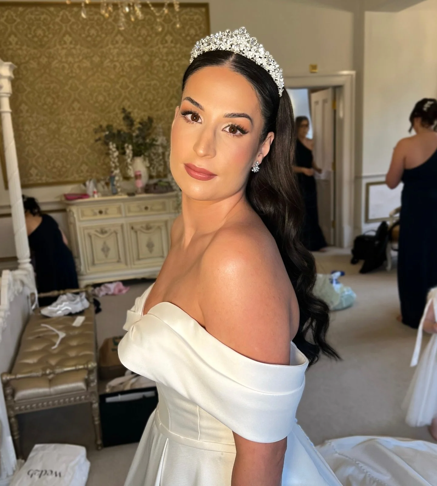 makeup artist 2.jpeg