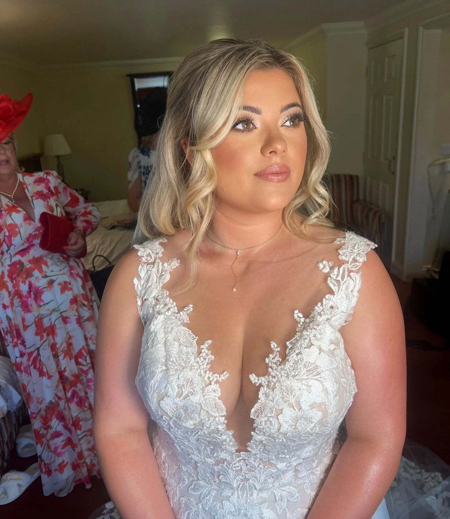 kings lynn makeup artist.jpeg