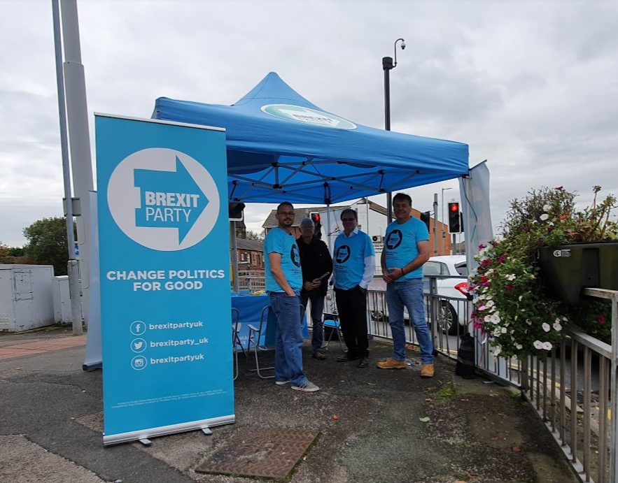 Brexit Party table day – Bolton North East –  Astley Bridge (05/10/2019)