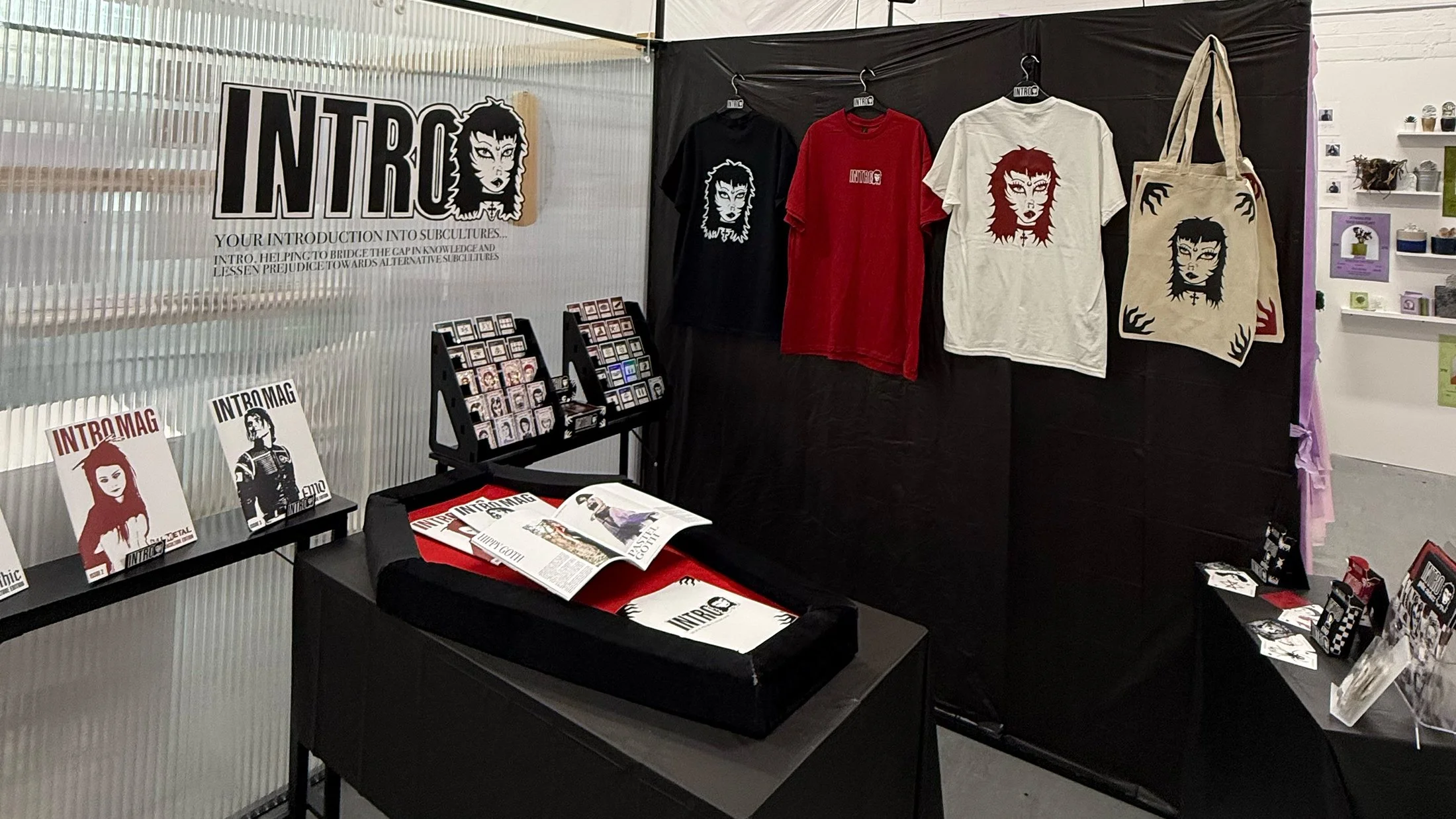 Degree show layout and space to display the whole project.