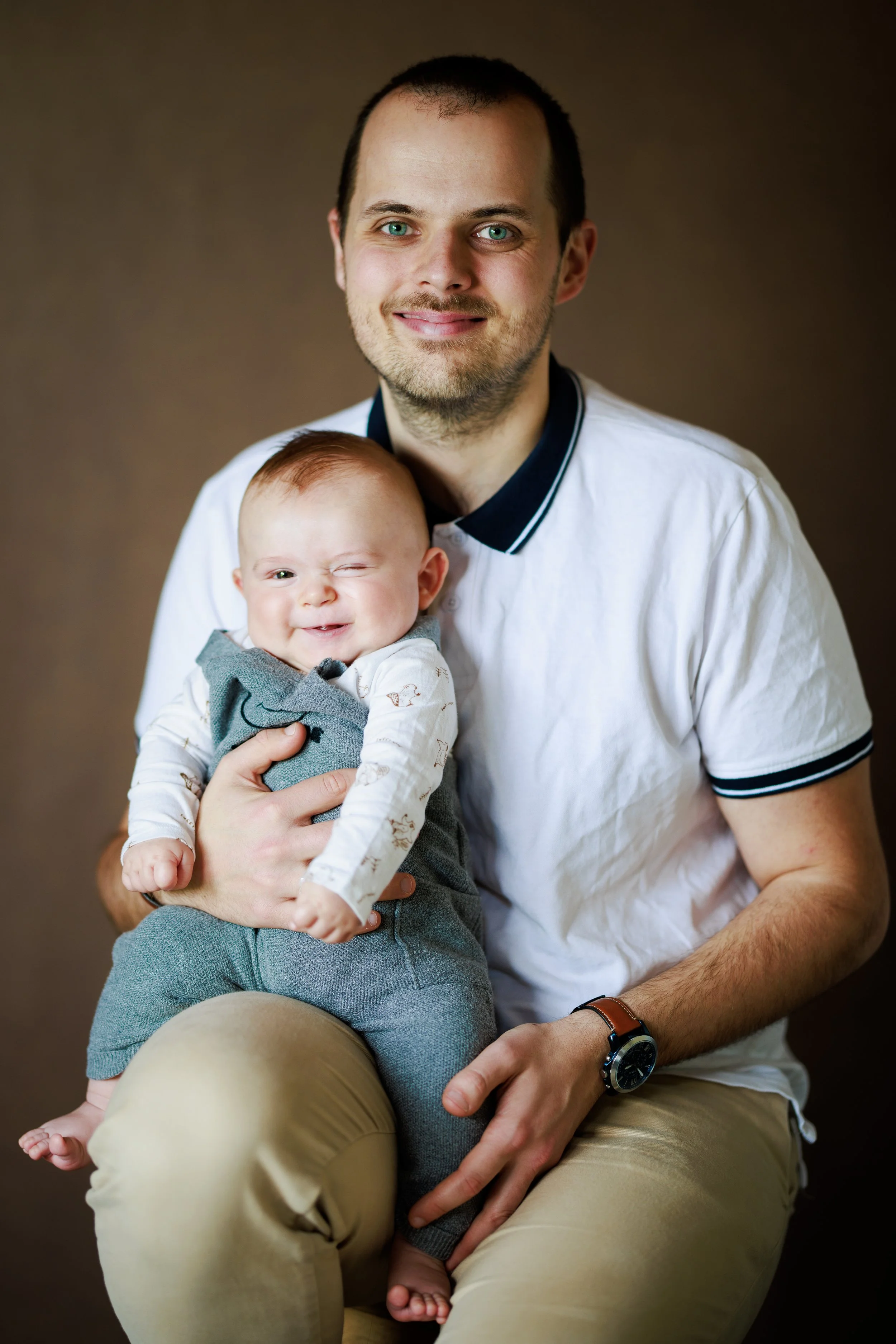 Séance nouveau né avril 2023-83.jpg